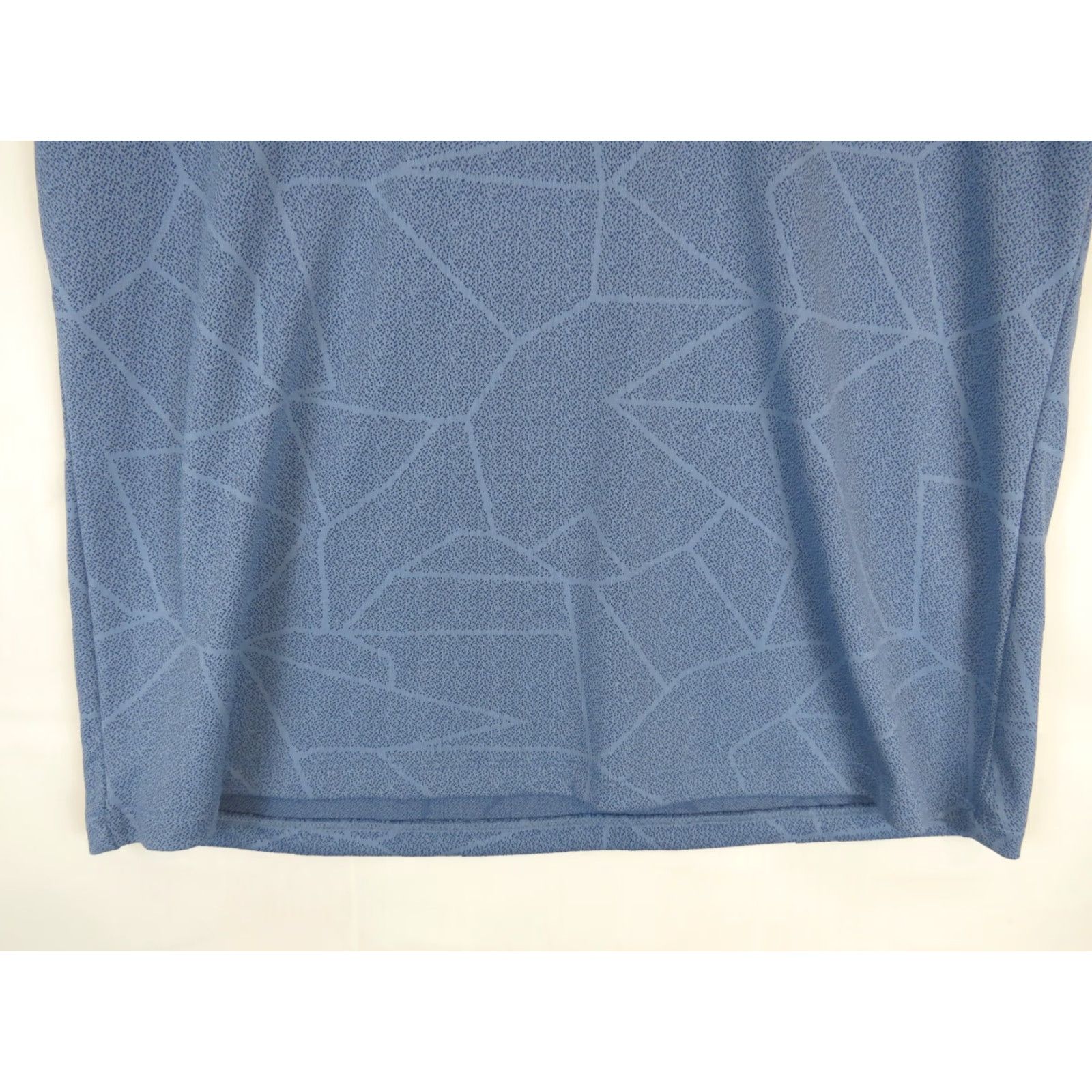 Under Armour Under Armour Men's Running Shirt Blue L Lightweight Summer Excellent Condition Pullover Activewear/HeatGear Casual Mens Size US L / EU 52-54 / 3 - 2 Thumbnail