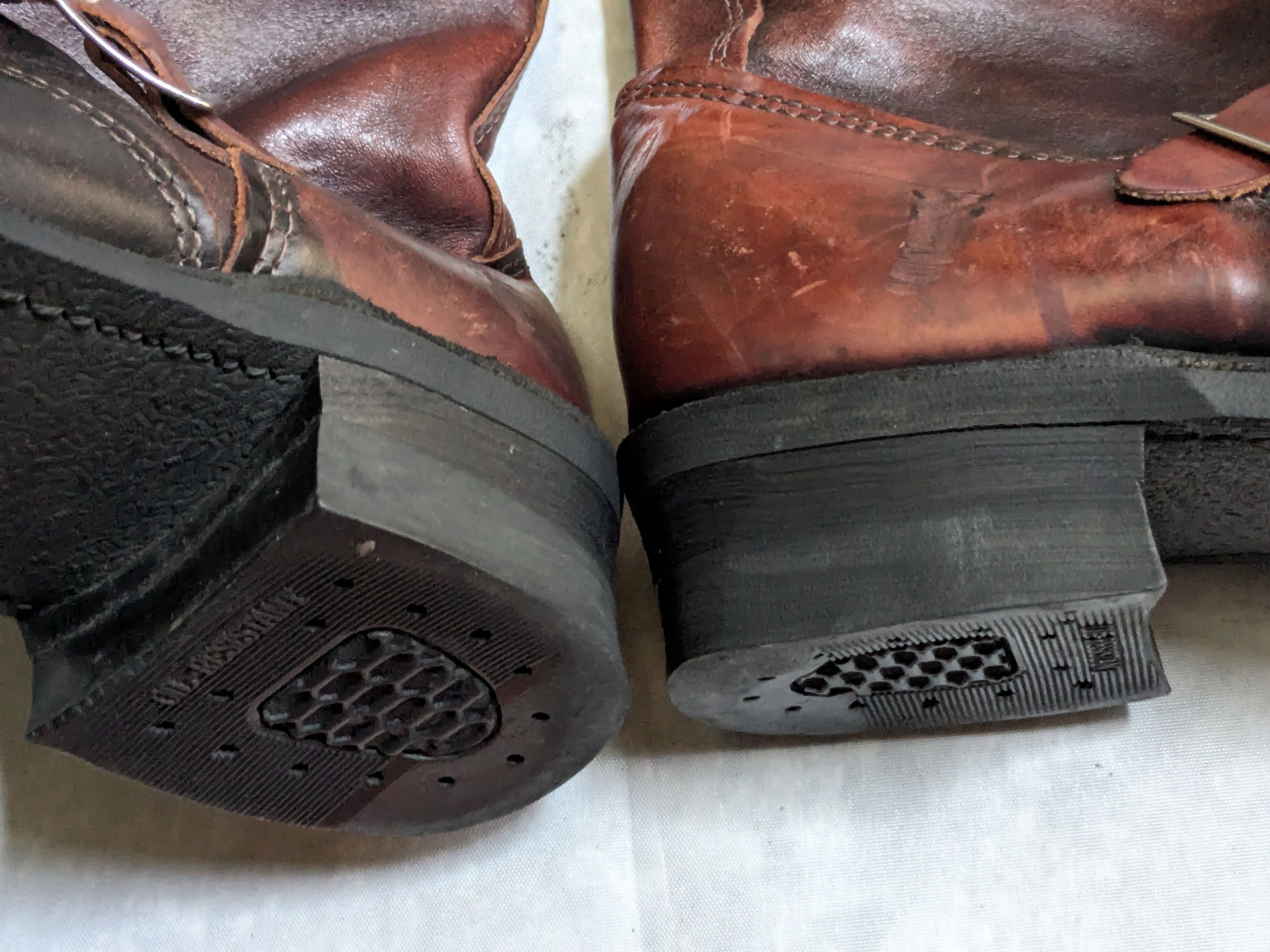 Frye Frye Engineer Boots Red Leather 9 M Buckle Size US 9 / EU 42 - 20 Thumbnail