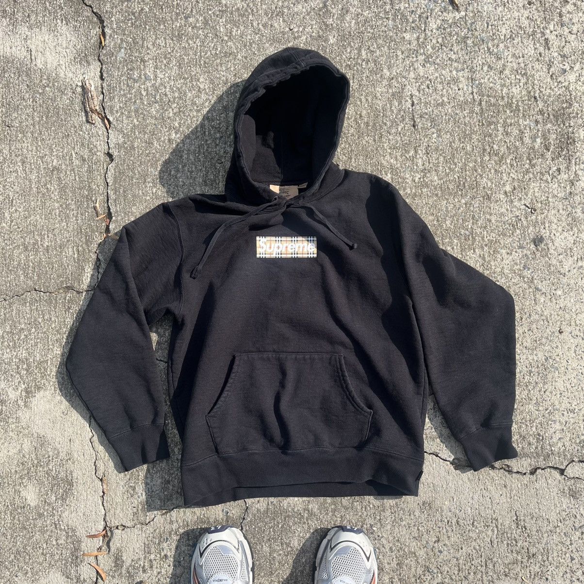 Burberry × Supreme Supreme x Burberry Hoodie (Mens S) Size US S / EU 44-46 / 1 - 1 Thumbnail