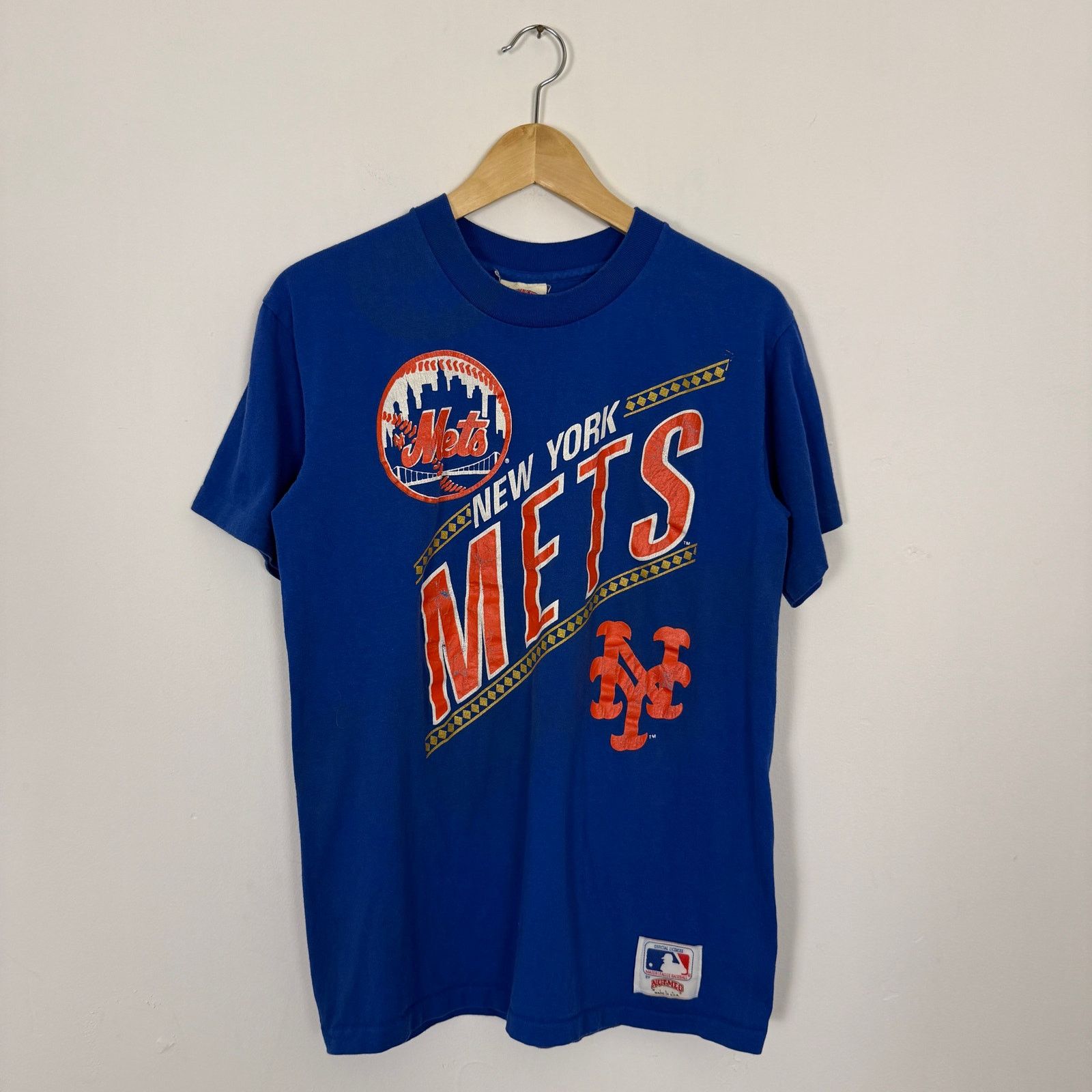 Nutmeg Rare Vintage New York Knicks Basketball Club Shirt | Grailed