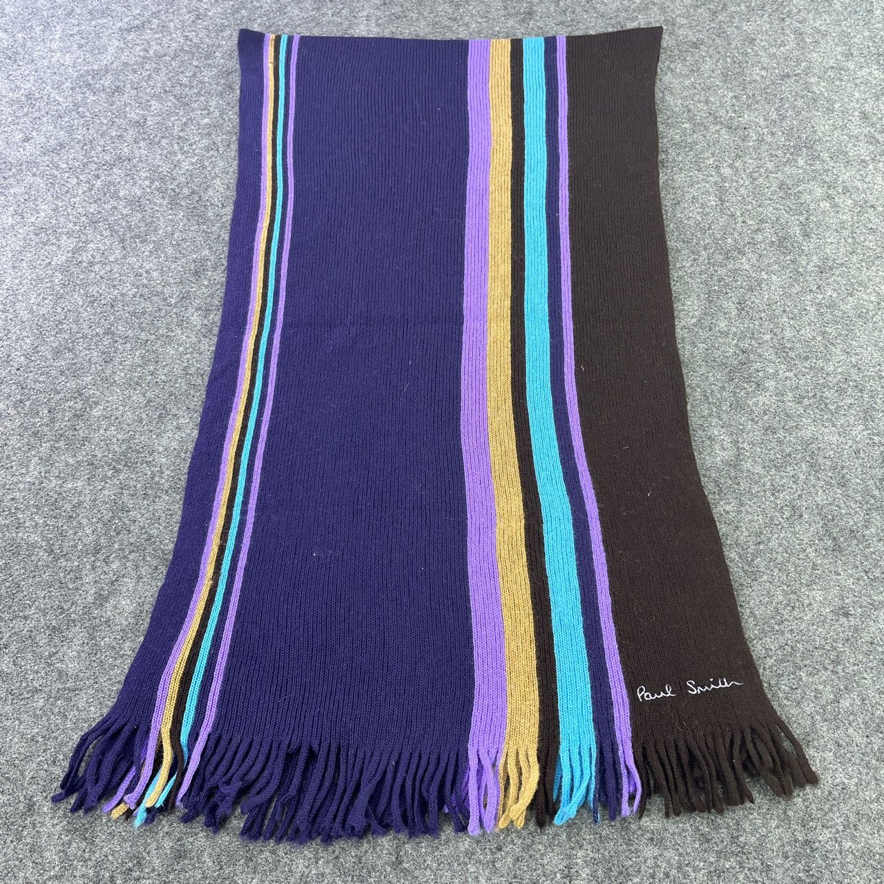 Paul Smith Paul Smith Scarf / Muffler / Neckwear - T682 Size ONE SIZE - 1 Thumbnail