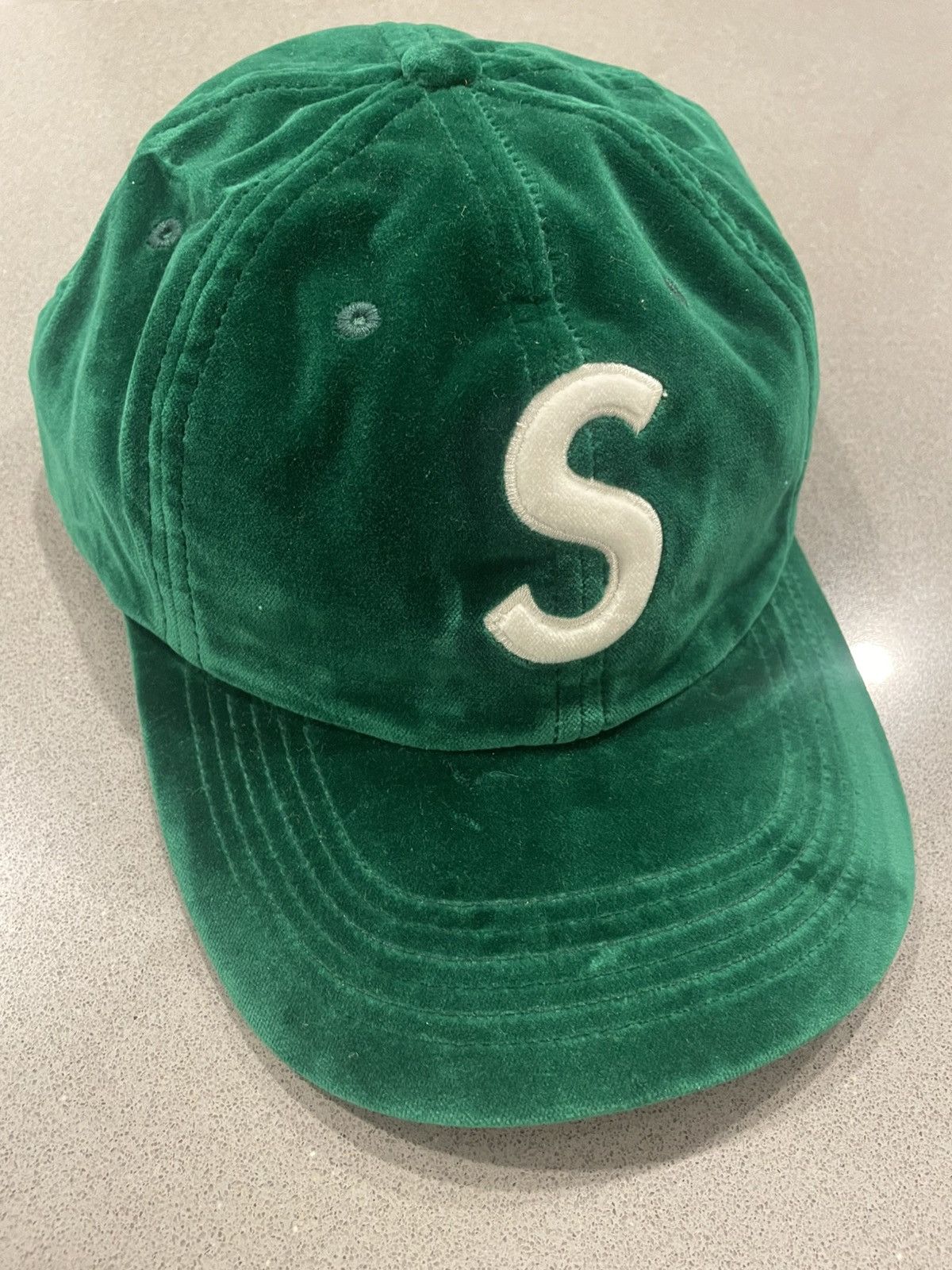 Supreme Supreme Green Velvet “S” Logo Hat Unisex Adjustable Cap Size ONE SIZE - 1 Thumbnail
