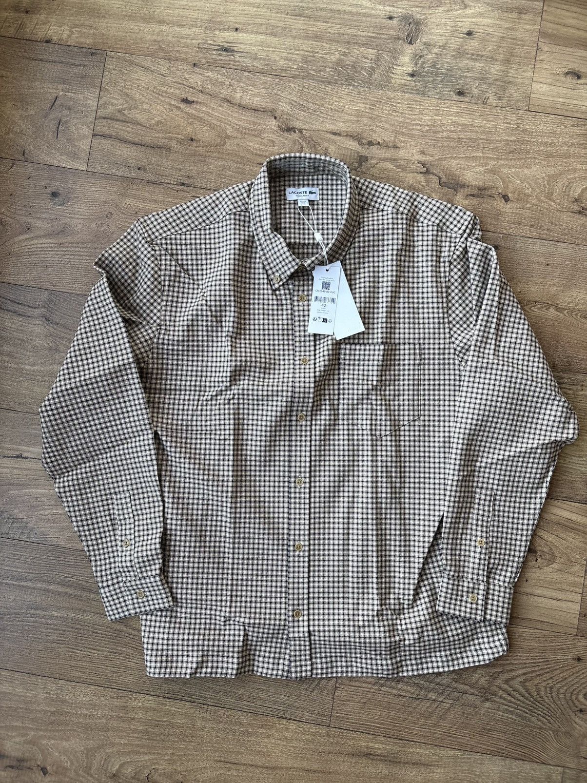 Lacoste Shirt Lacoste CH3349 00 2UG Size US L / EU 52-54 / 3 - 1 Thumbnail