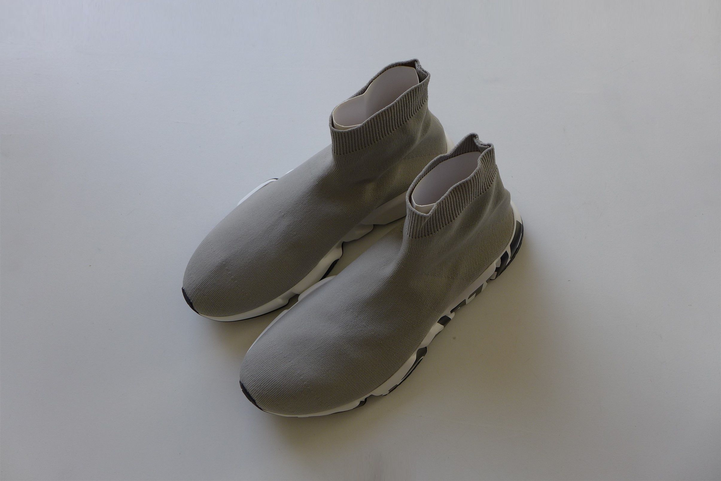 Balenciaga Balenciaga Speed LT Graffiti Sock Sneakers - Grey / Black Size US 9 / EU 42 - 2 Thumbnail