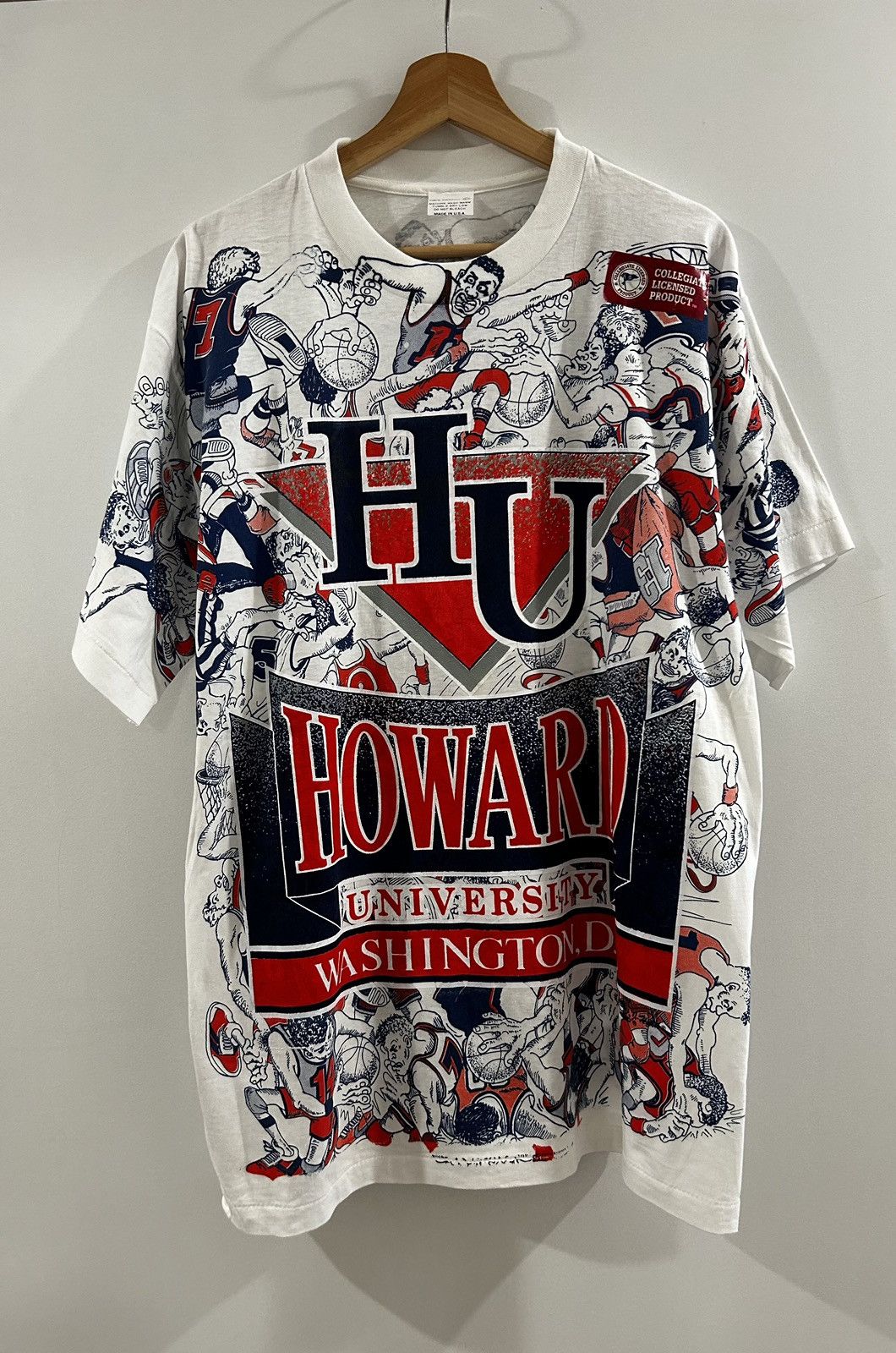 image of Vintage 90's Howard University T-Shirt in White, Men's (Size Large)