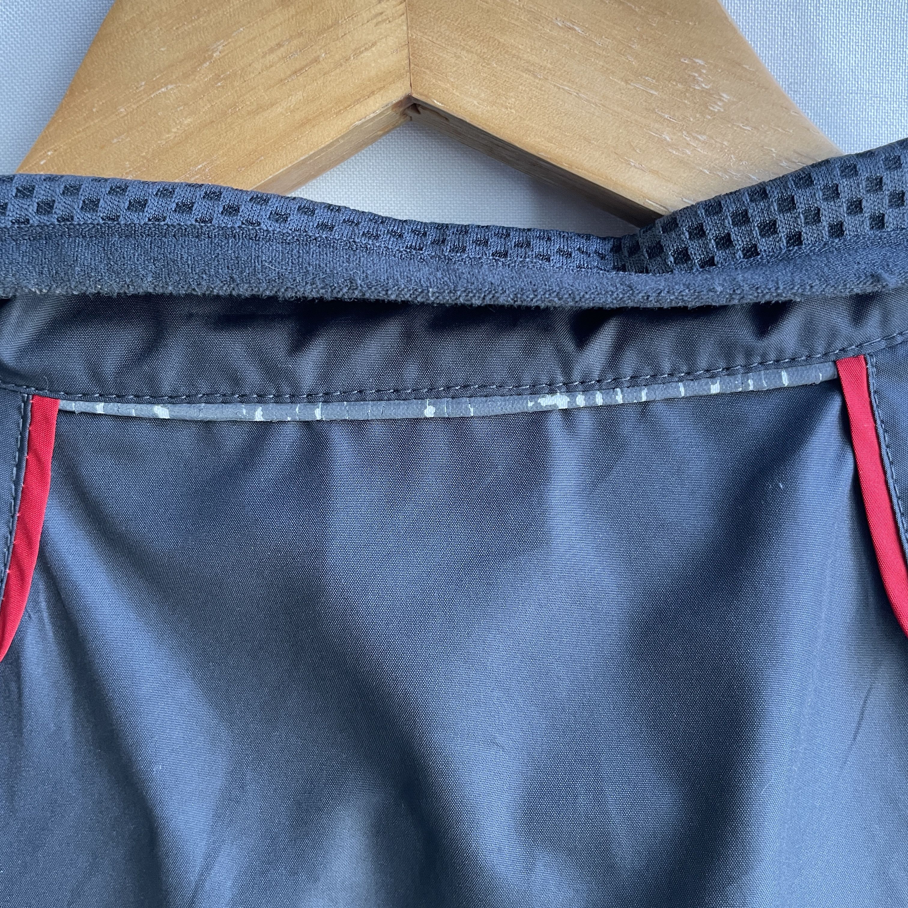 Nike Nike Vintage 00's Y2K Lightweight Windbreaker Jacket Size US L / EU 52-54 / 3 - 8 Thumbnail