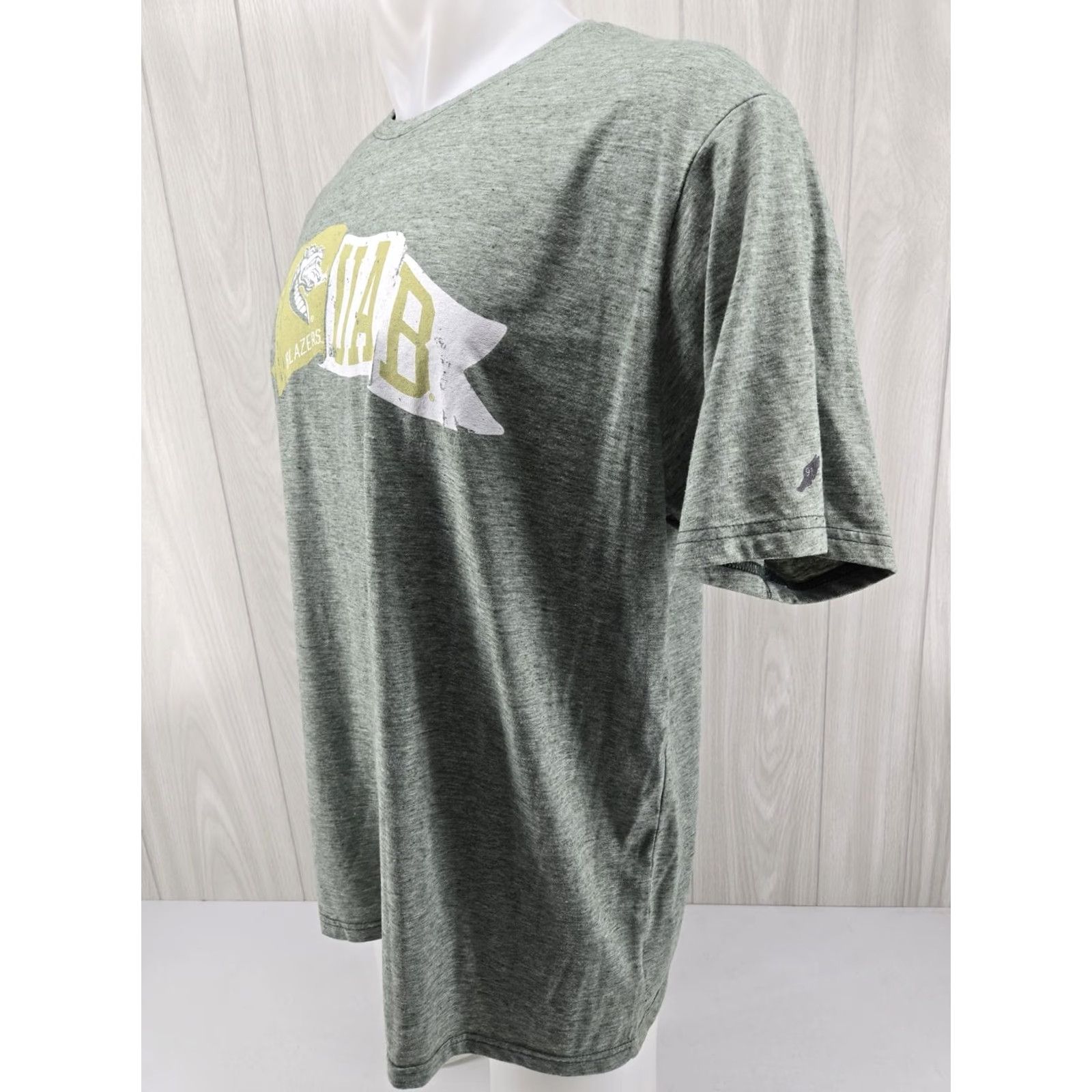 Vintage UAB Blazers T Shirt XL Green League 91 Mens Short Sleeve Size US XL / EU 56 / 4 - 4 Thumbnail