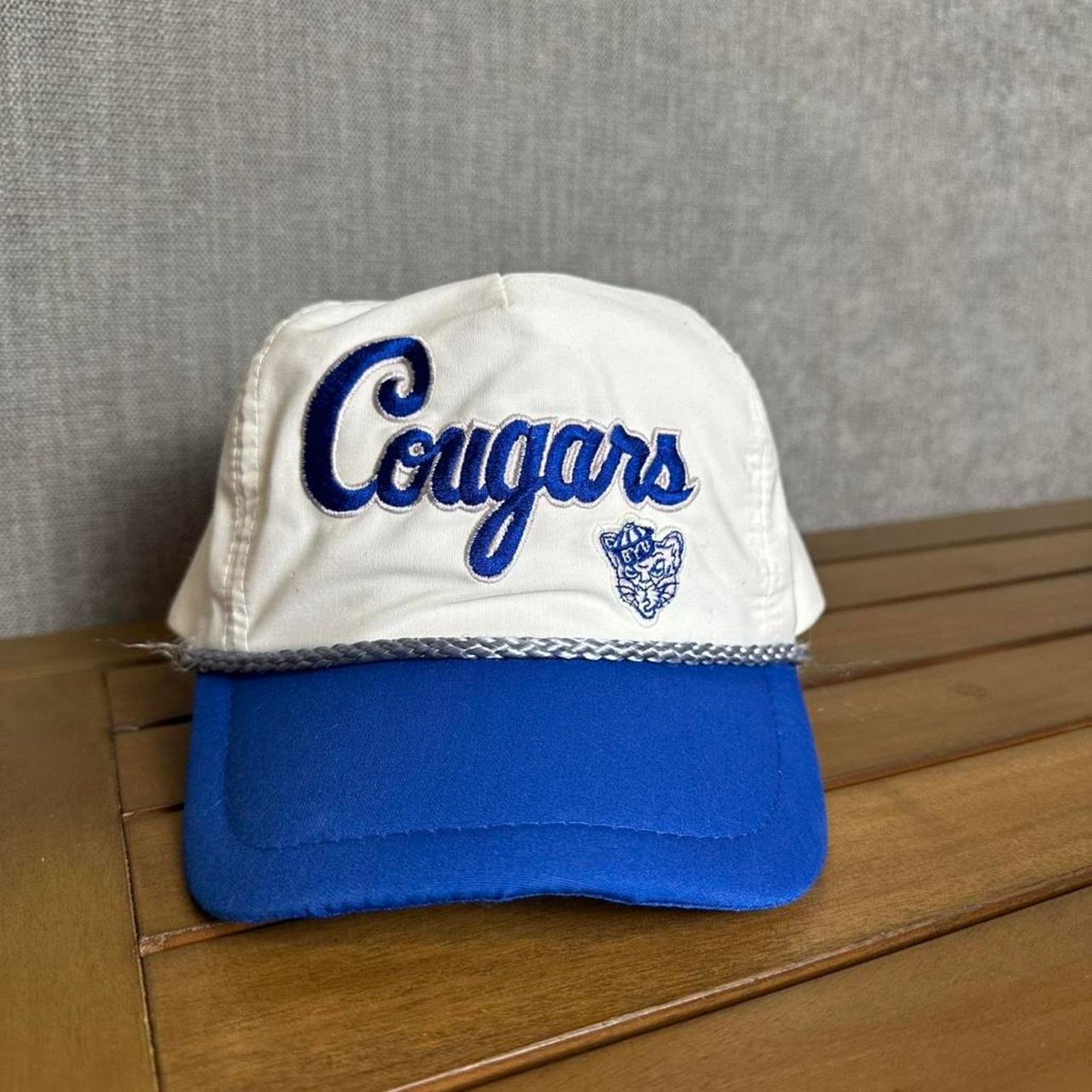 Vintage Vintage 90s cougars snapback cap Size ONE SIZE - 1 Thumbnail