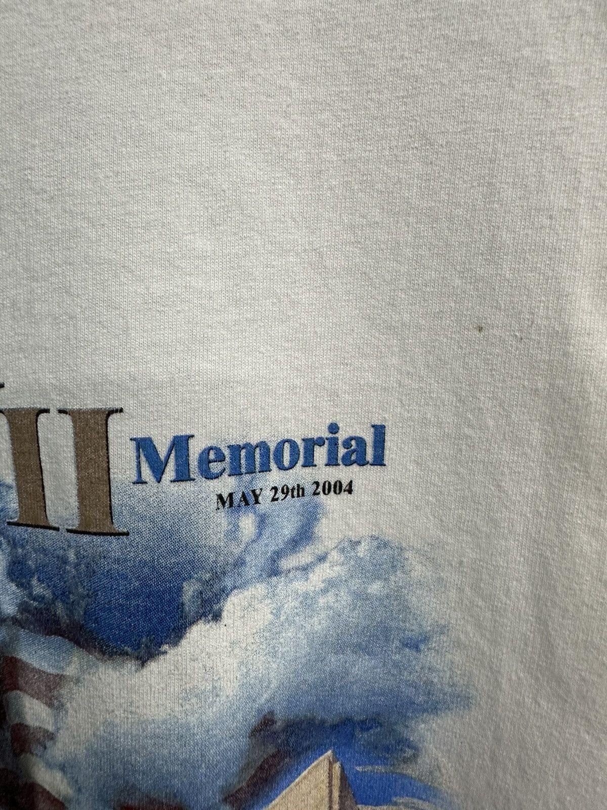 Vintage Vintage National WWII Memorial Tribute Tshirt A476 Size US XXL / EU 58 / 5 - 3 Thumbnail
