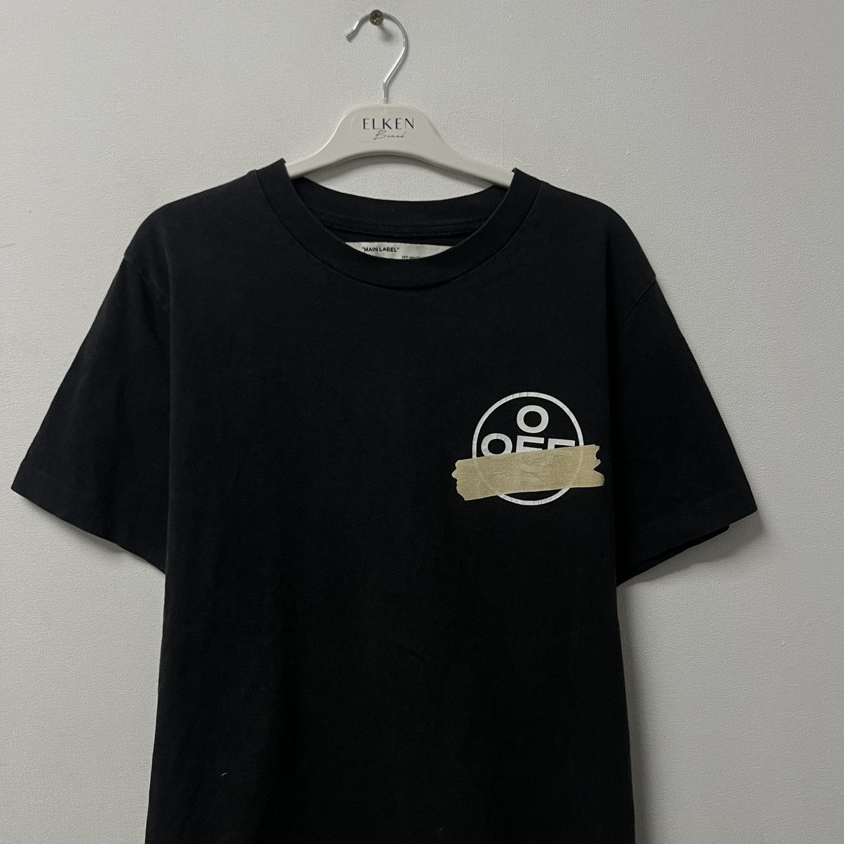 Off-White Off-White T-Shirt Size US M / EU 48-50 / 2 - 5 Thumbnail