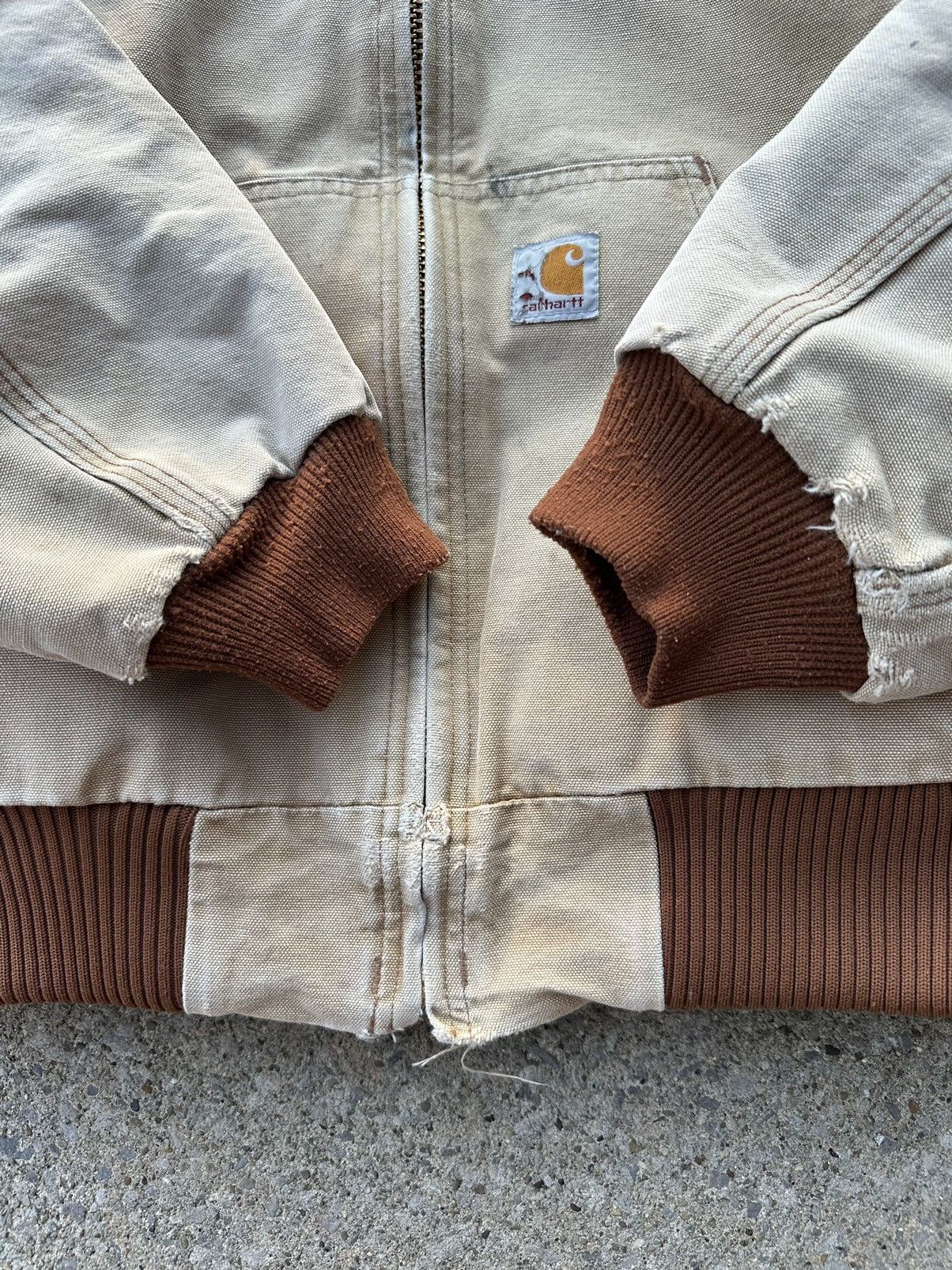 Carhartt Carhartt Jacket Tan size Medium Size US M / EU 48-50 / 2 - 4 Thumbnail