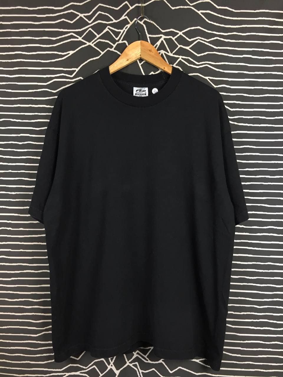 Rap Tees Vtg Pro 5 Club Athletic Plain Blanks Rap Tees Size 2XL Size US XXL / EU 58 / 5 - 1 Thumbnail