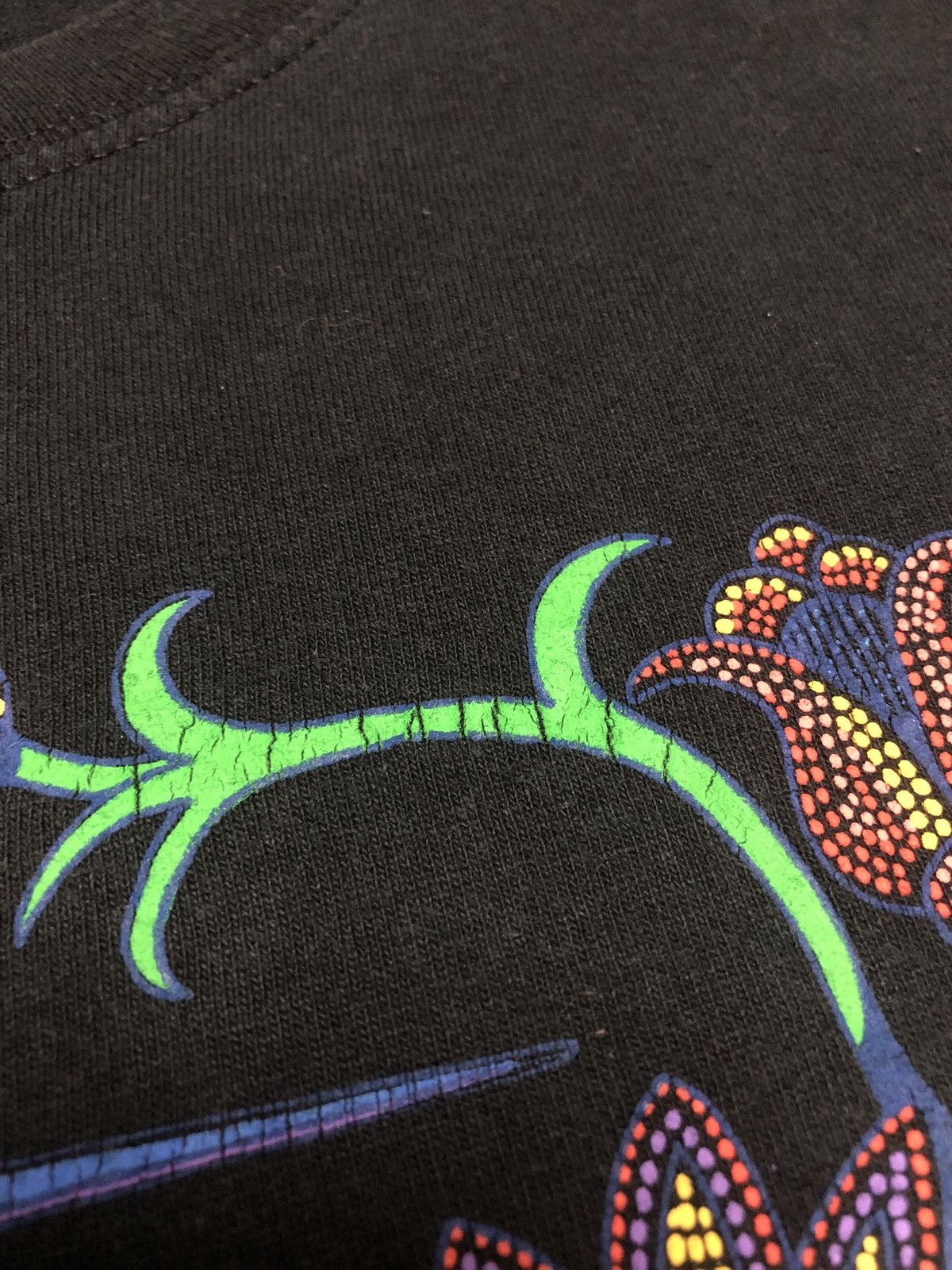 Vintage RARE Vintage Y2K WR.Teva Tees Art Native American Tshirt Size US XL / EU 56 / 4 - 12 Thumbnail