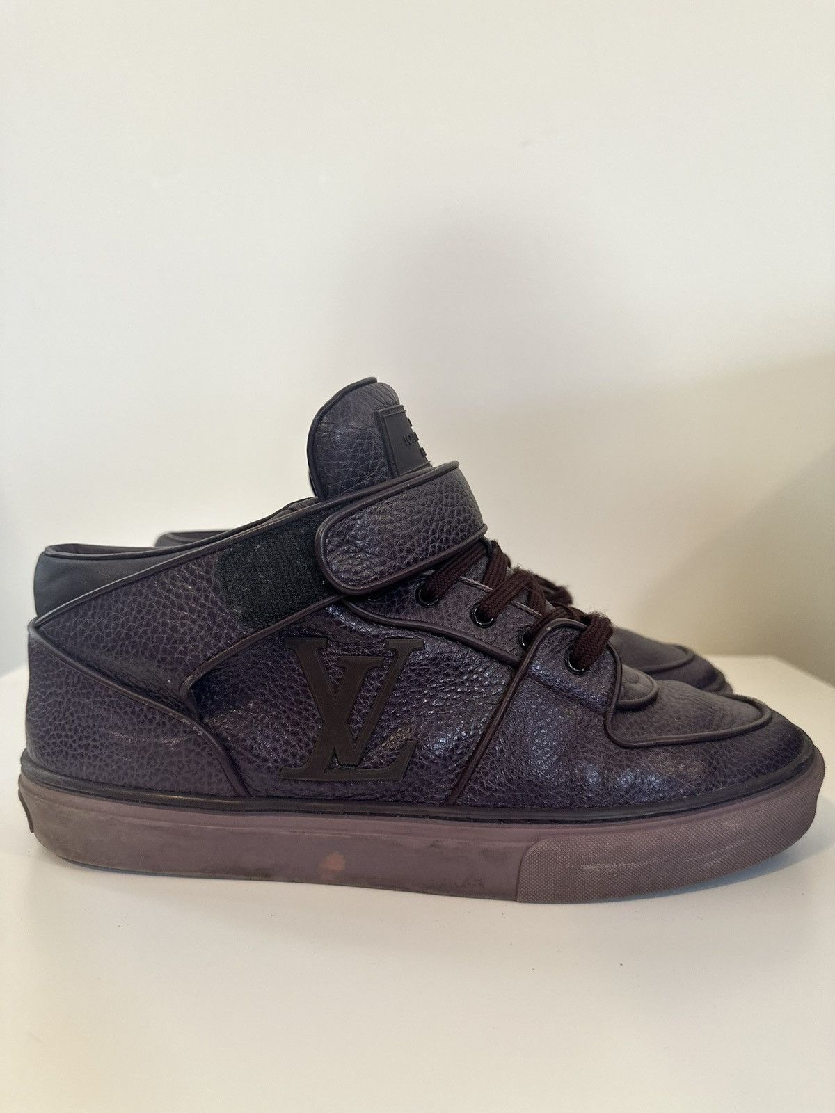Louis Vuitton Acapulco Sneakers in Indigo Leather