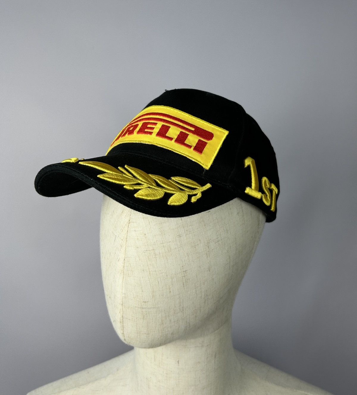 Formula 1 × Pirelli × Vintage Pirelli Formula Uno Vintage RARE 1st Place Grand Prix Cap Size ONE SIZE - 3 Thumbnail