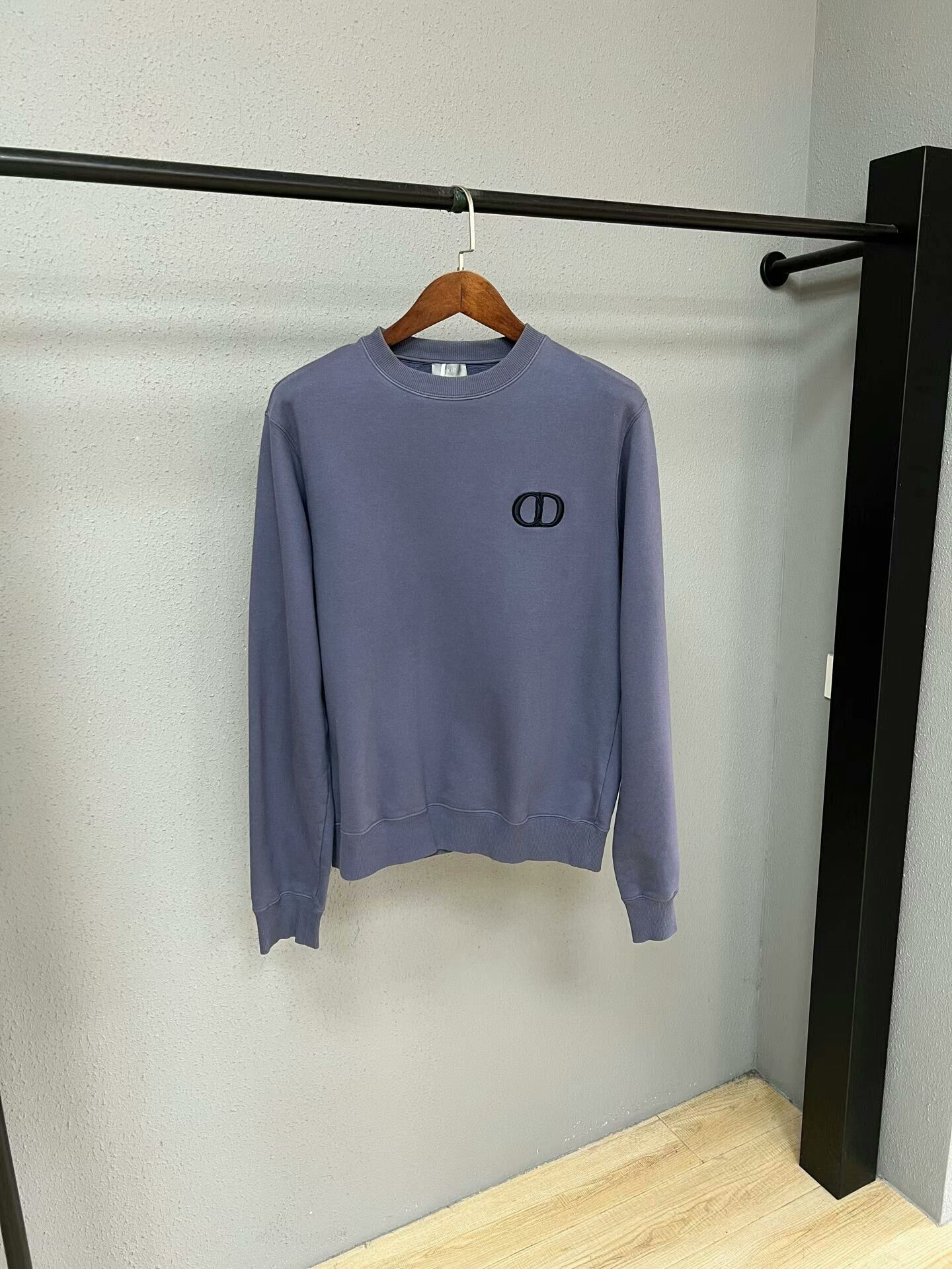 dior cd sweatshirt in stylish purple