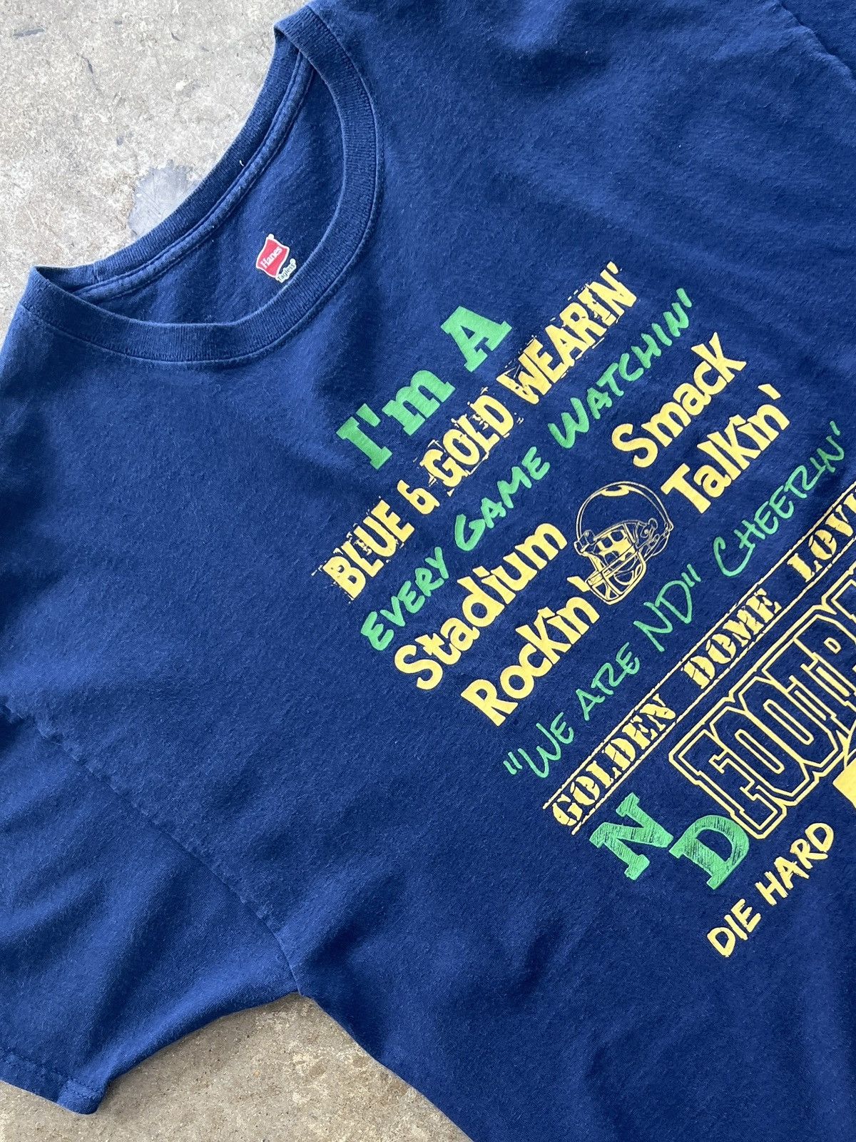 NCAA Notre Dame Football Golden Dome Lovin' Tee XL Size US XL / EU 56 / 4 - 1 Thumbnail
