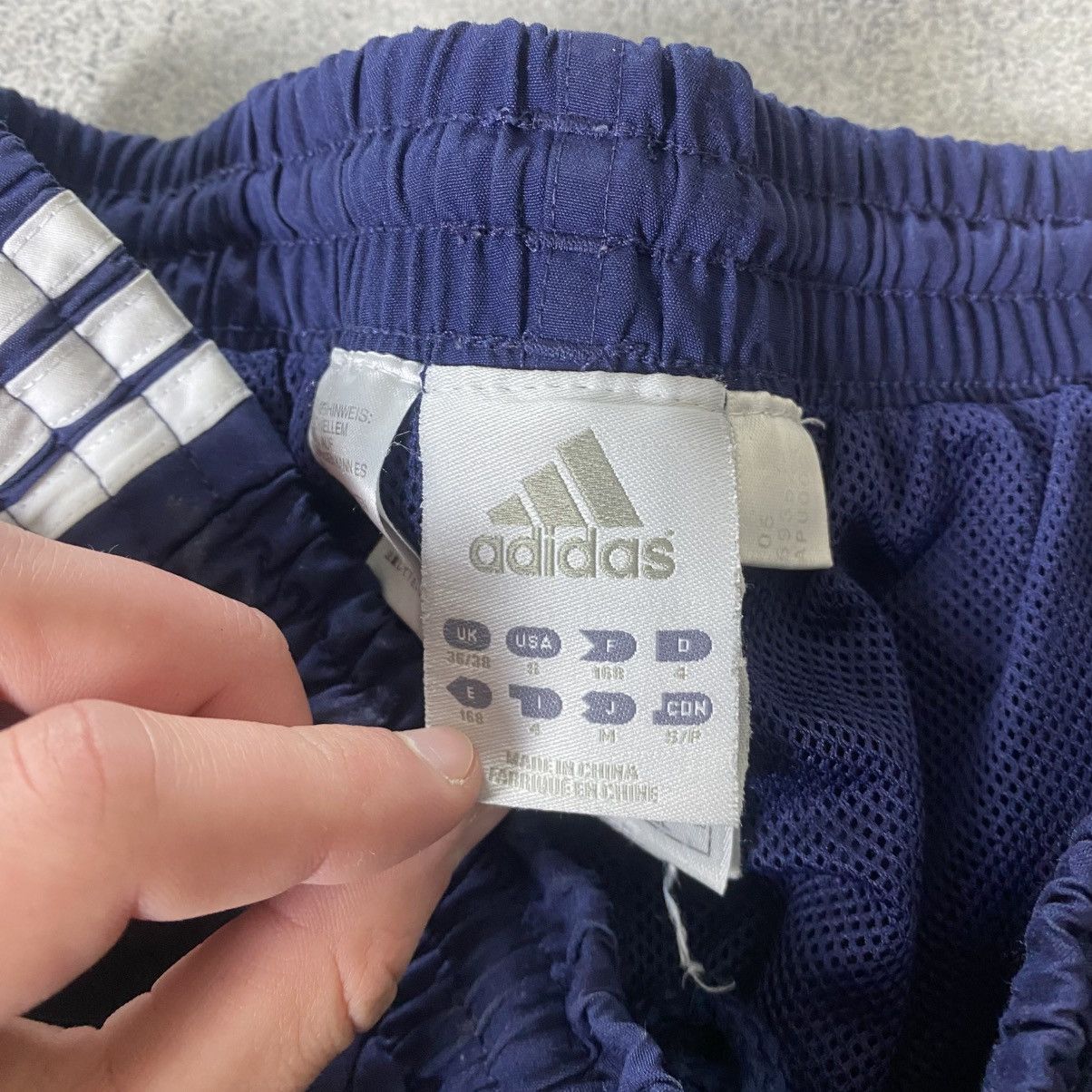 Adidas Vintage Adidas Real Madrid Track Pants Drill Y2K Baggy Size US 30 / EU 46 - 8 Thumbnail