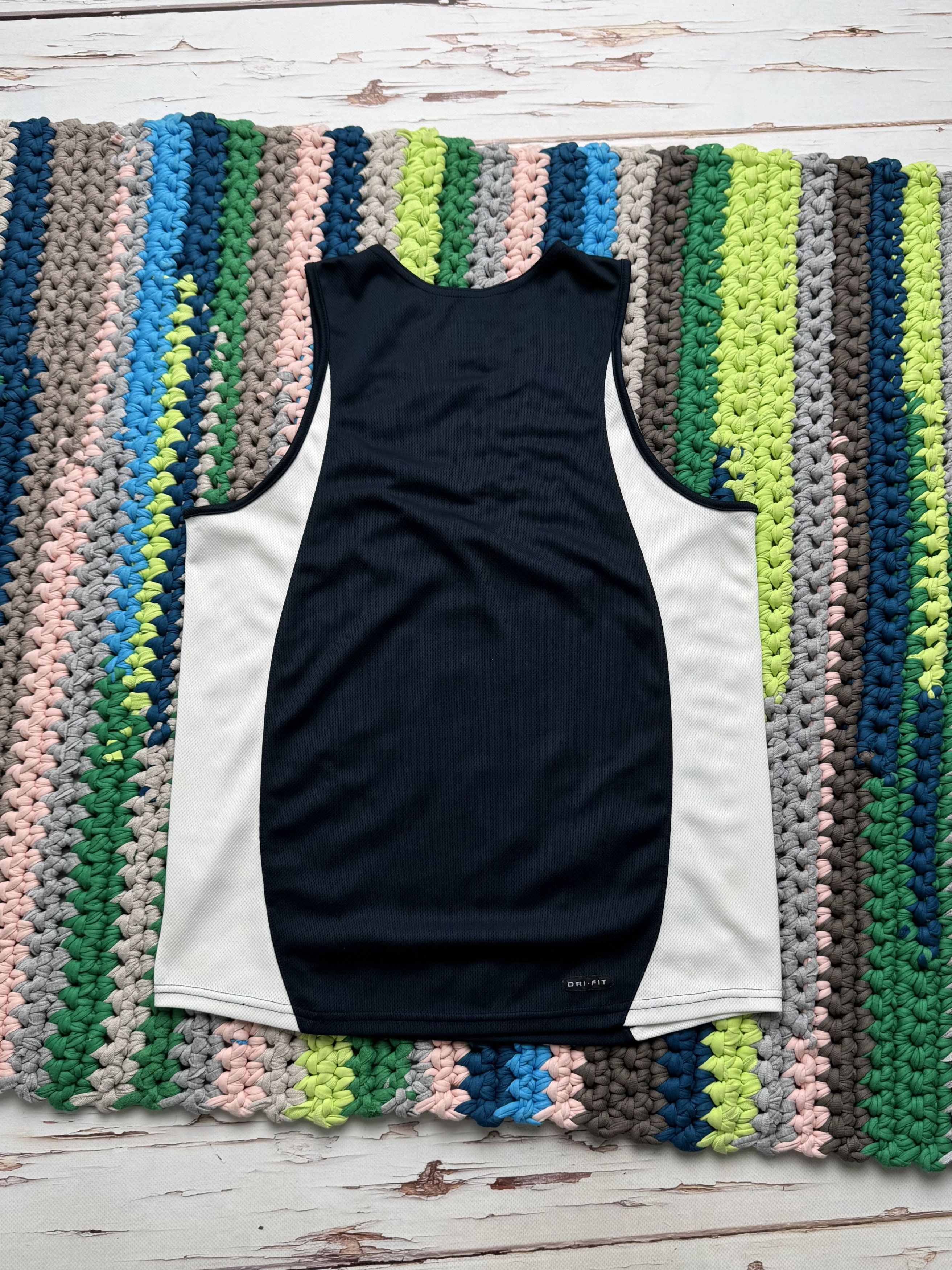 Nike Nike Vintage Dri-FIT Tank Top Black White Athletic Gym Size S / US 4 / IT 40 - 5 Thumbnail