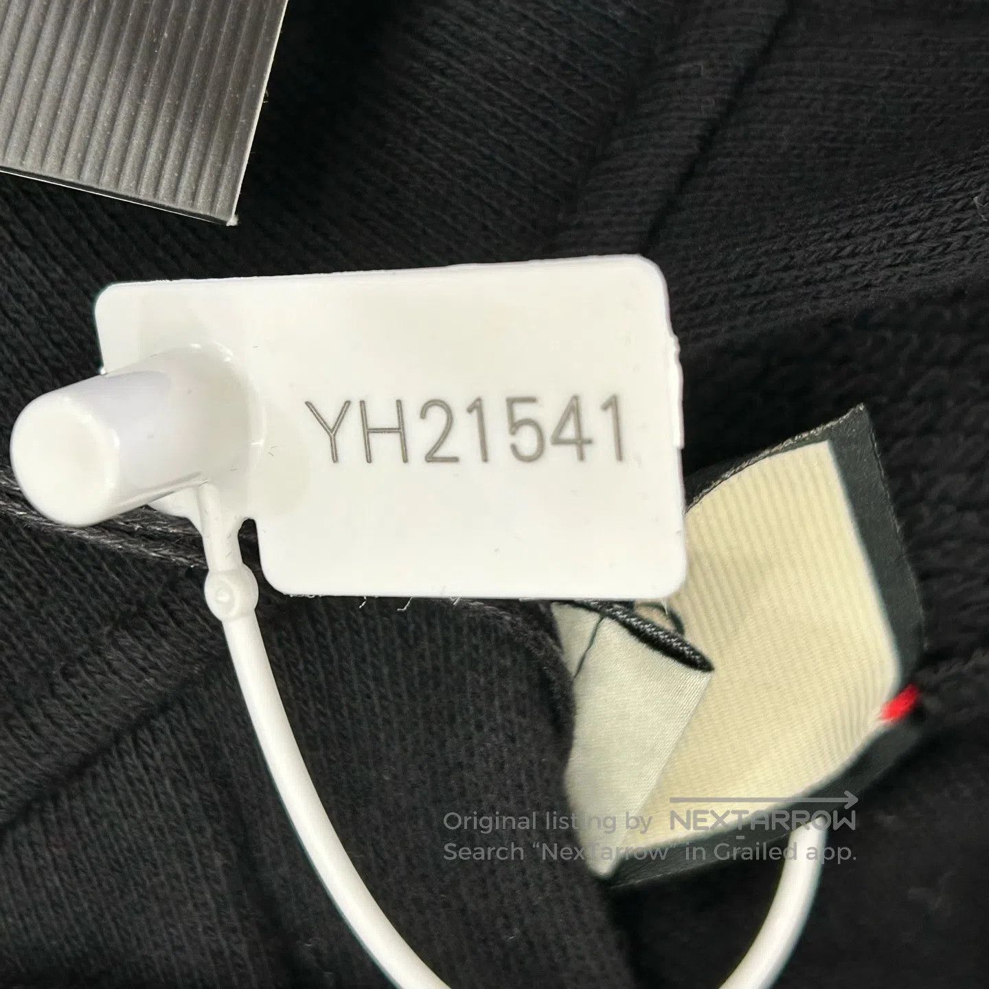 Gucci Guicci Square retro logo hoodie with water diamonds and a Size US M / EU 48-50 / 2 - 7 Thumbnail