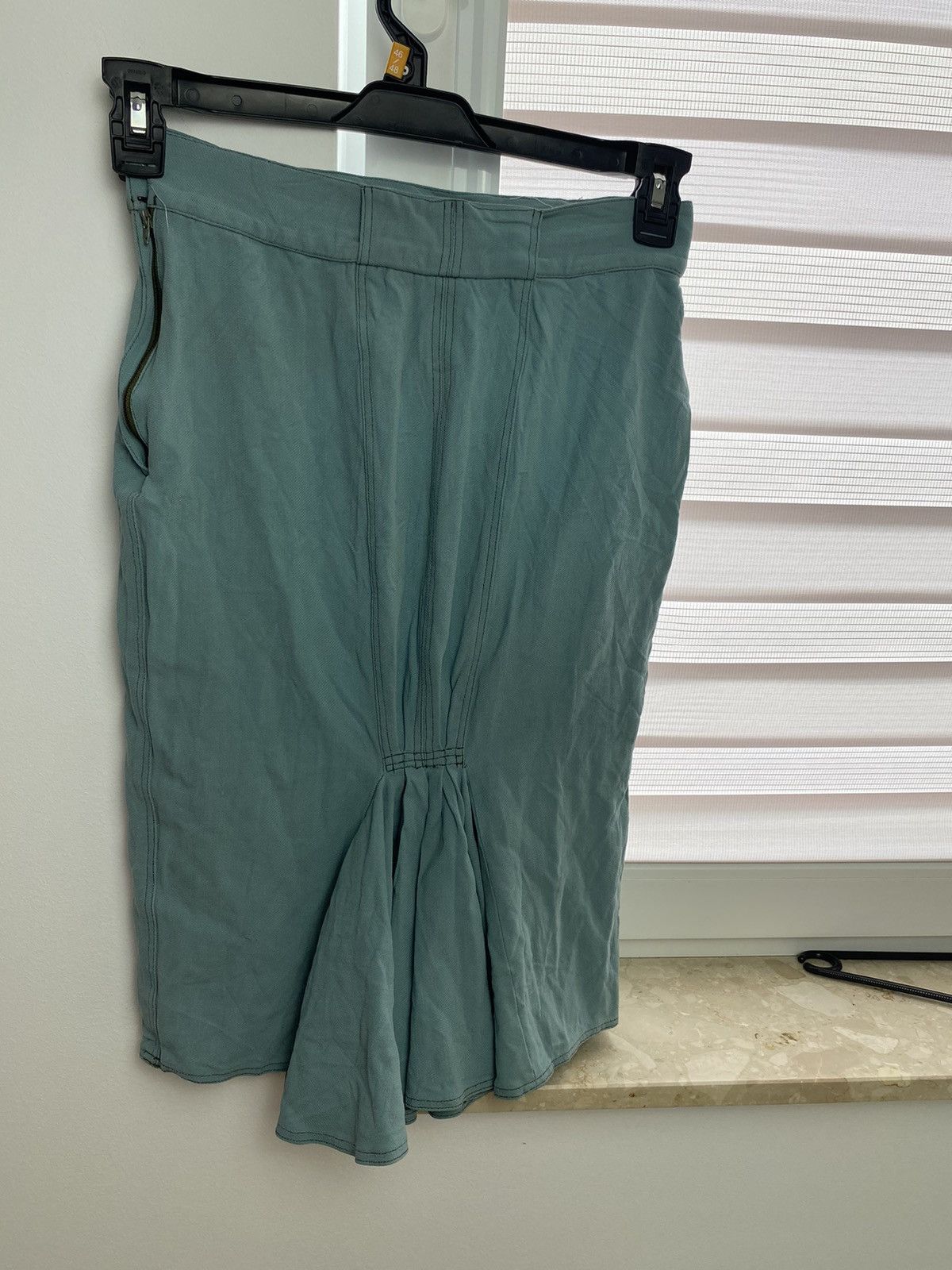 Versace Gianni Versace vintage skirt Size 30" / US 8 / IT 44 - 2 Thumbnail