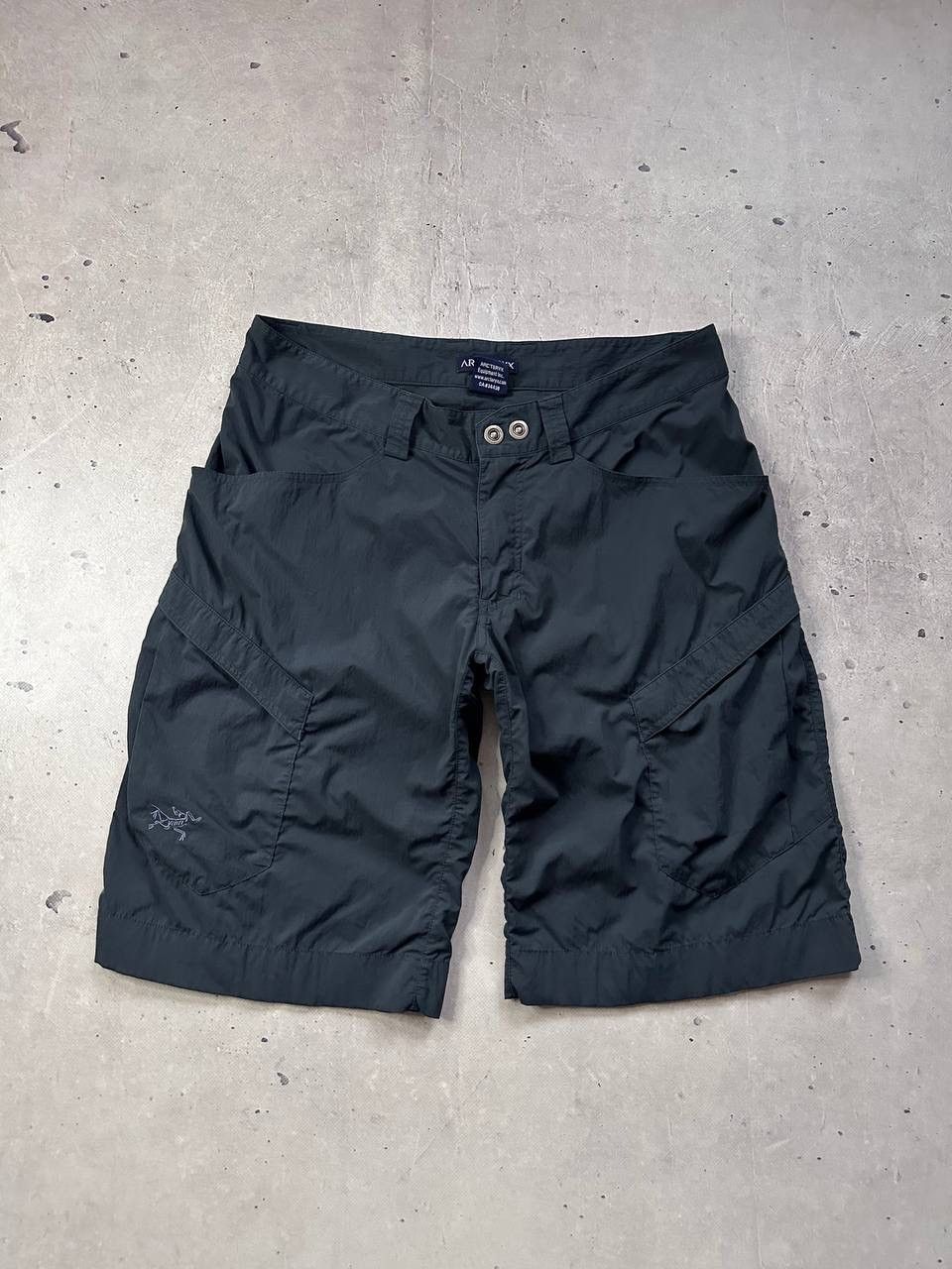 Arc'teryx Arc’teryx Men’s Nylon Hiking Shorts Lightweight Outdoor Size US 32 / EU 48 - 1 Thumbnail