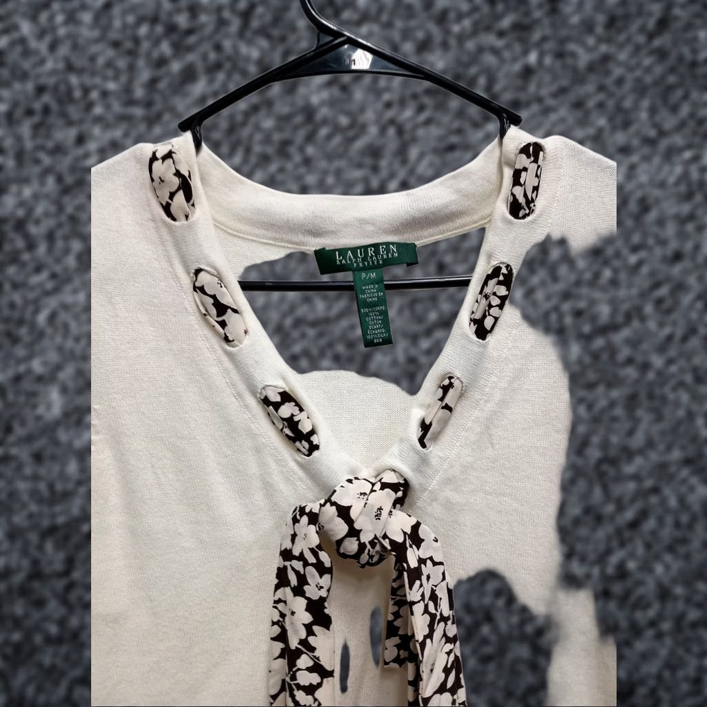 Ralph Lauren Lauren Ralph Lauren Womens Sweater Petite Cream Bow Tie Pullover Knit 100% Cotton Slim-Legend Old Money Preppy Casual Workwear Vintage - not Vintage Size M / US 6-8 / IT 42-44 - 1 Thumbnail