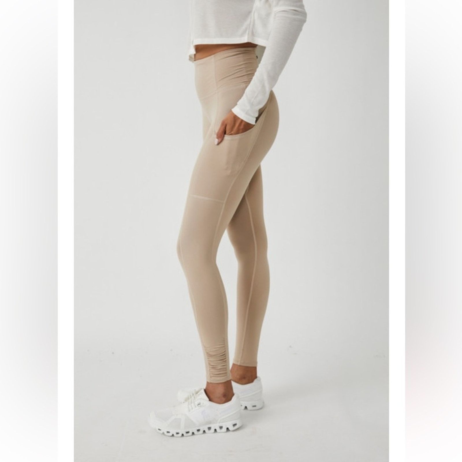 Free People NWT Free People Movement Out of your League Size 25" / US 0 / IT 36 - 2 Thumbnail