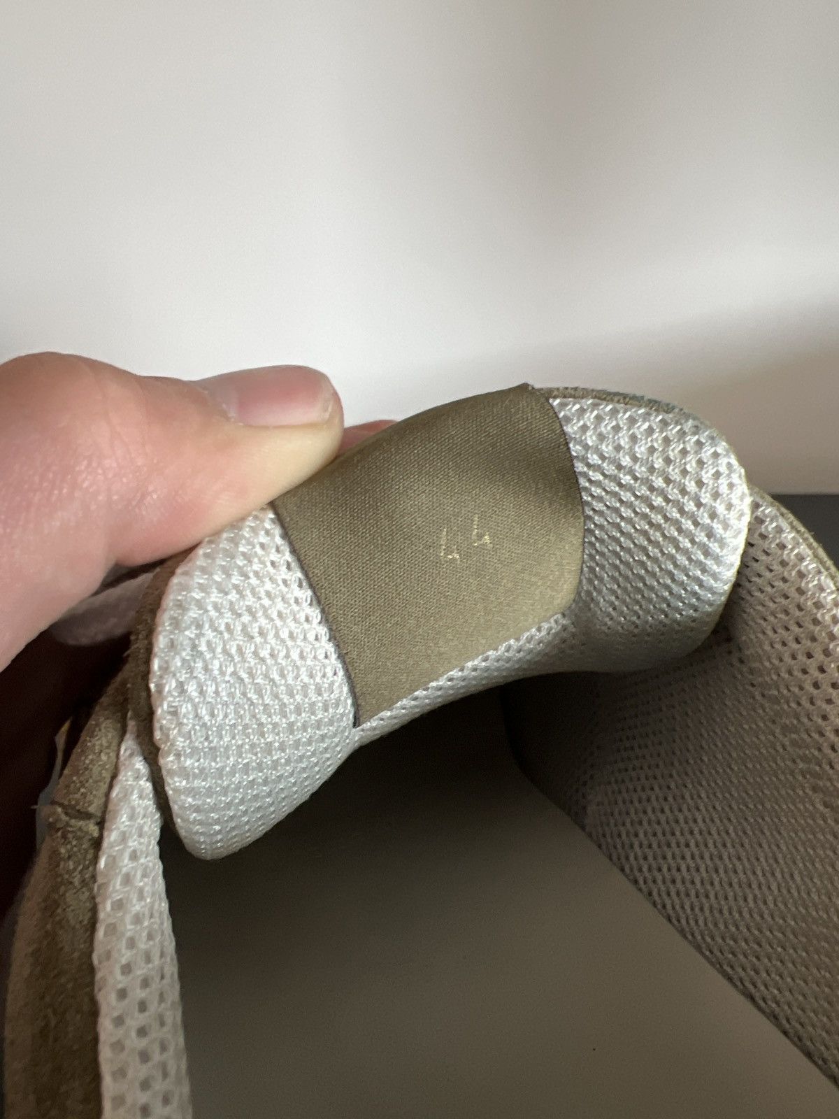 Givenchy Givenchy Suede Designer Sneaker Size US 10 / EU 43 - 8 Thumbnail