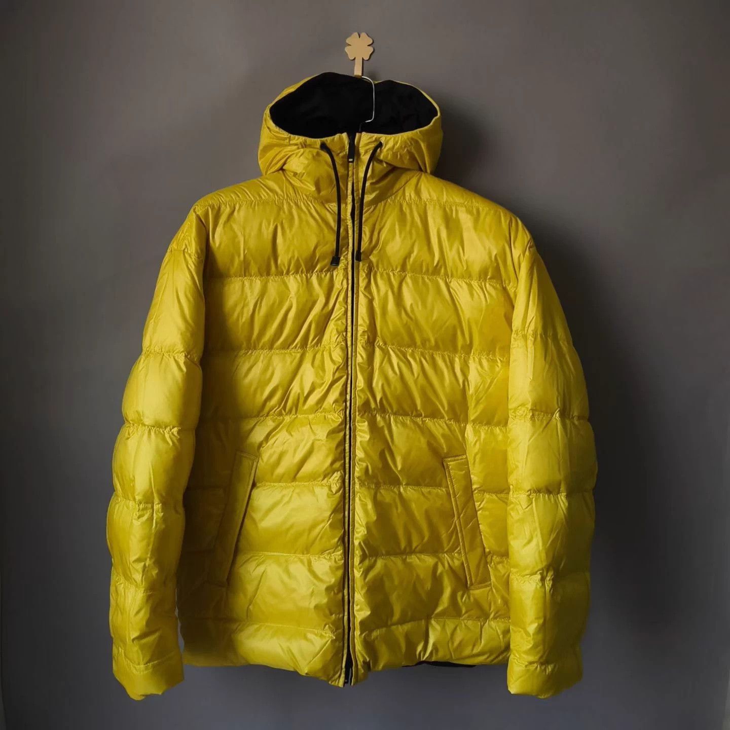 Prada Prada Back Logo Double-Sided Puffer Jacket L Size US L / EU 52-54 / 3 - 3 Thumbnail