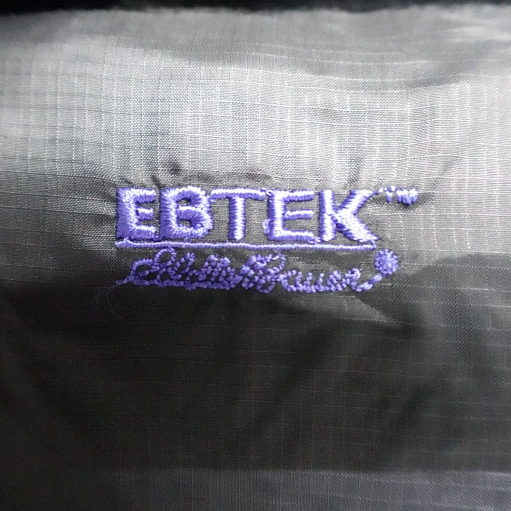Eddie Bauer VINTAGE Eddie Bauer Vest XL Black Down Filled Puffer Quilted, Full Zip, Men Size US XL / EU 56 / 4 - 2 Thumbnail