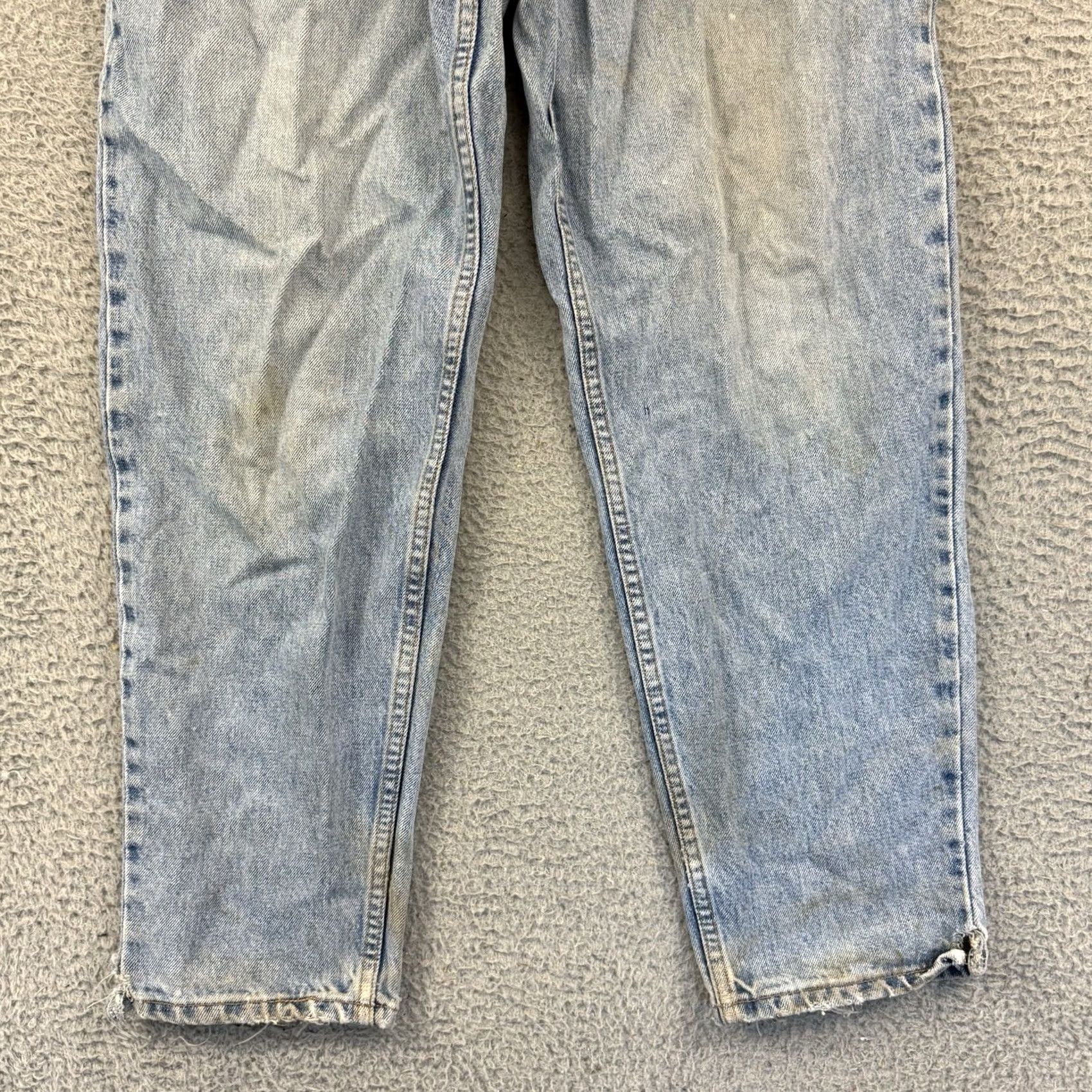 Levi's VINTAGE Levi's 560 Jeans Mens 30x30 Blue Denim Loose Fit Tapered Leg 90s Grunge Size US 30 / EU 46 - 2 Thumbnail