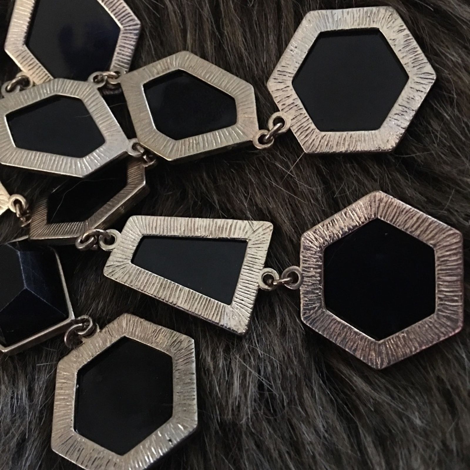 Jewelry Large black geometric faceted stone chandelier necklace Size ONE SIZE - 7 Thumbnail