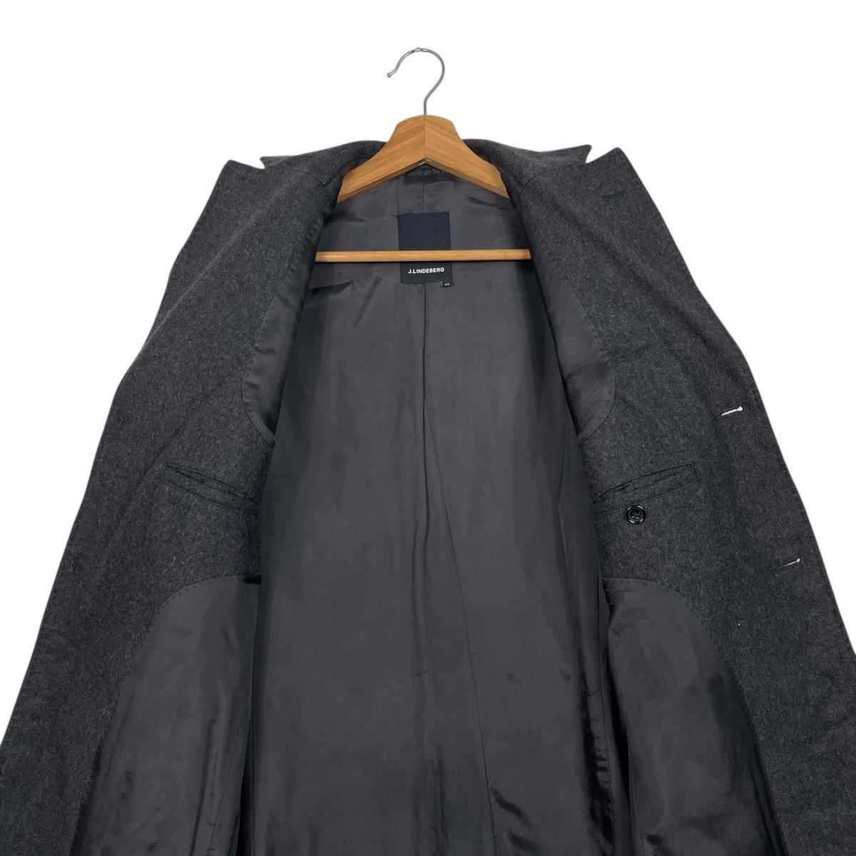 J.Lindeberg J.Lindeberg Wool Black Coat Size US S / EU 44-46 / 1 - 12 Thumbnail