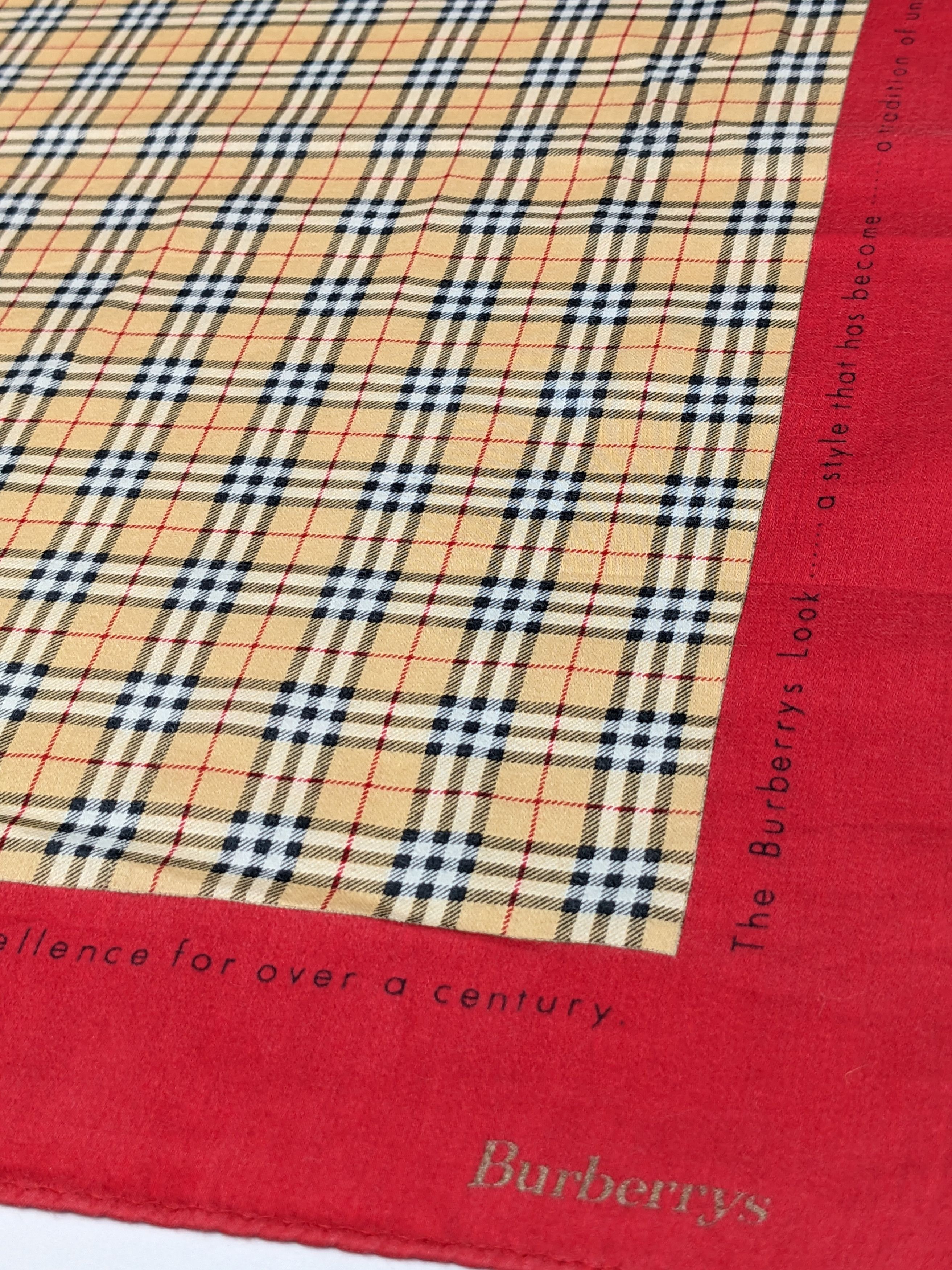 Burberry Vintage BURBERRYS Handkerchief Nova Check Red Border Size ONE SIZE - 2 Thumbnail