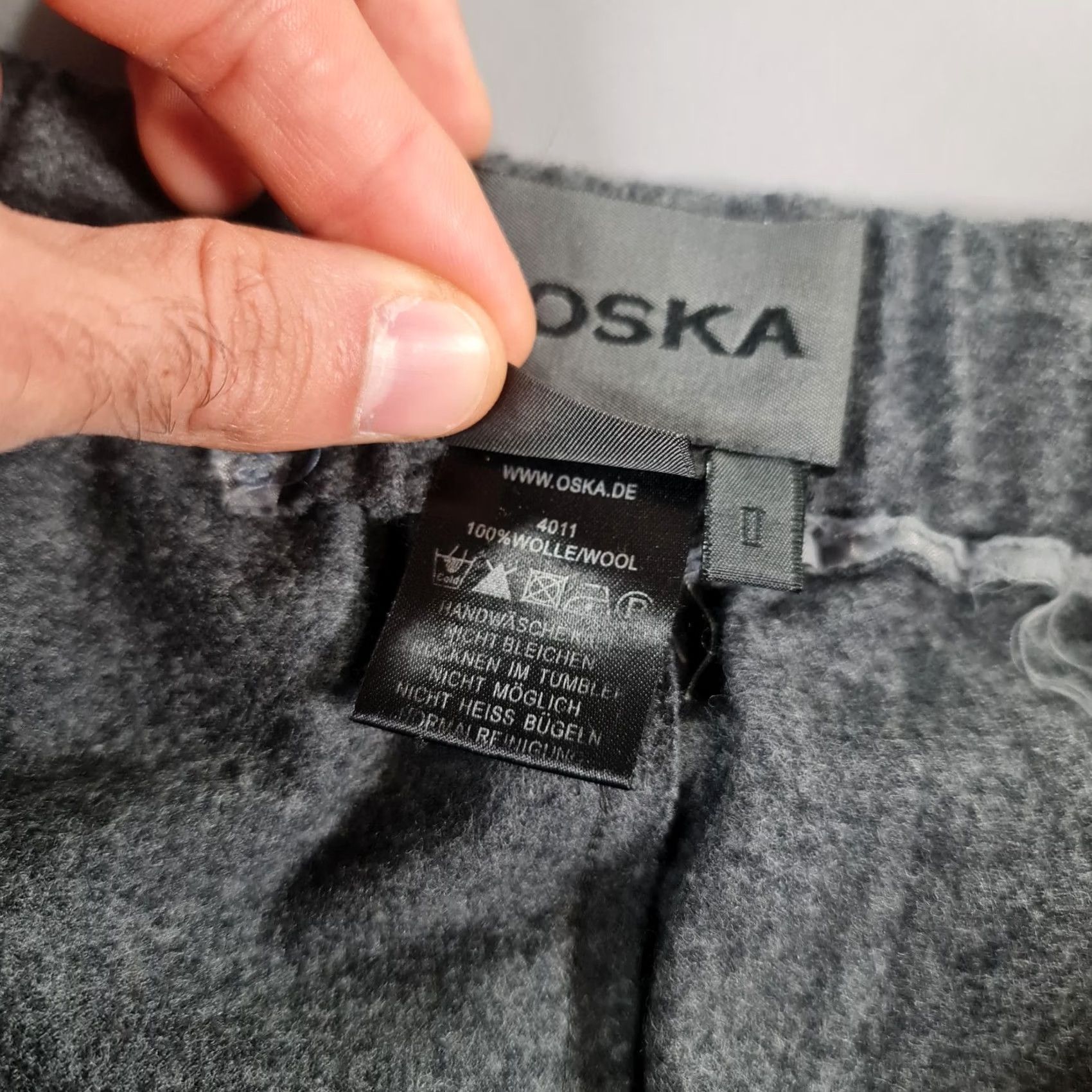 Vintage OSKA Grey Midi Wool Skirt - Comfortable Casual Knit Size 34" / US 12 / IT 48 - 5 Thumbnail
