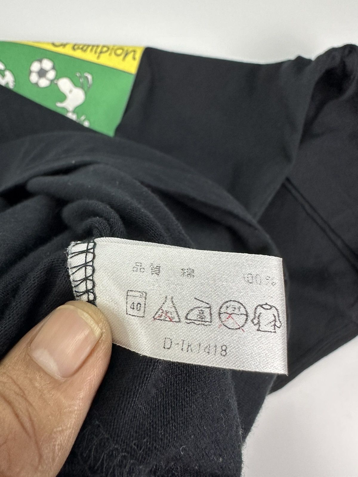 Peanuts × Vintage Vintage Snoopy We Are The Champion Tshirt A583 Size US M / EU 48-50 / 2 - 10 Thumbnail