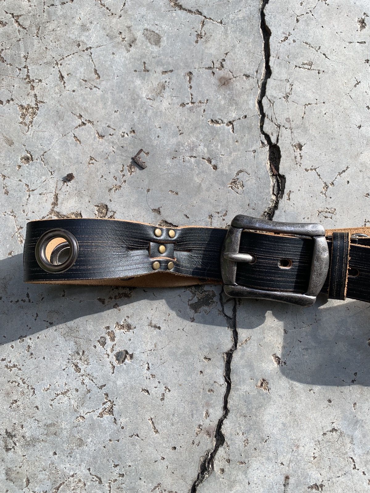 Vintage SOLD* 90s Studded Leather Belt Size 32 - 3 Thumbnail