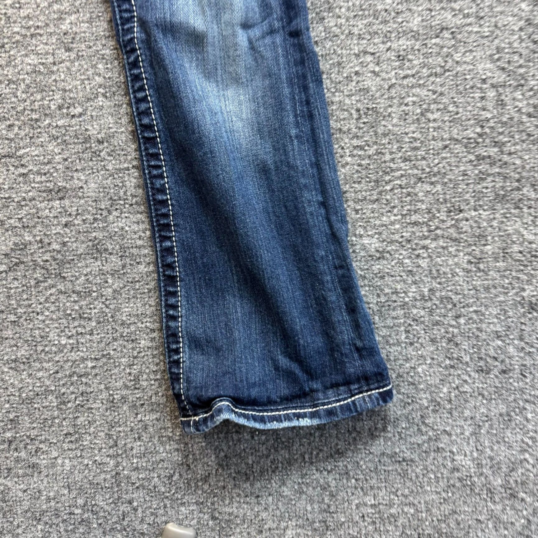 VINTAGE Miss Me Women's Bootcut Jeans 26x27 Low Rise Stretch Blue Embellished Flap Pockets Y2K