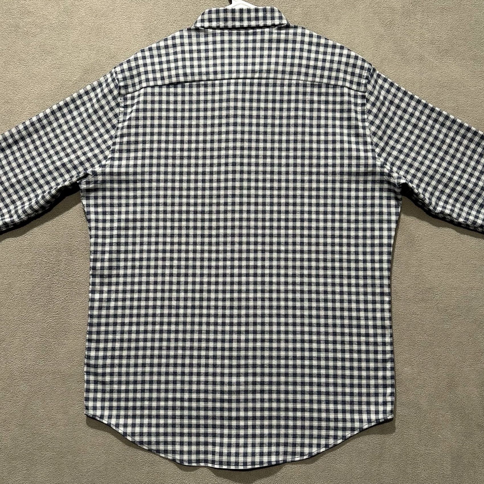 Peter Millar Peter Millar Shirt Men Large Blue Gray Betts Performance Check Plaid Button Down Size US L / EU 52-54 / 3 - 2 Thumbnail