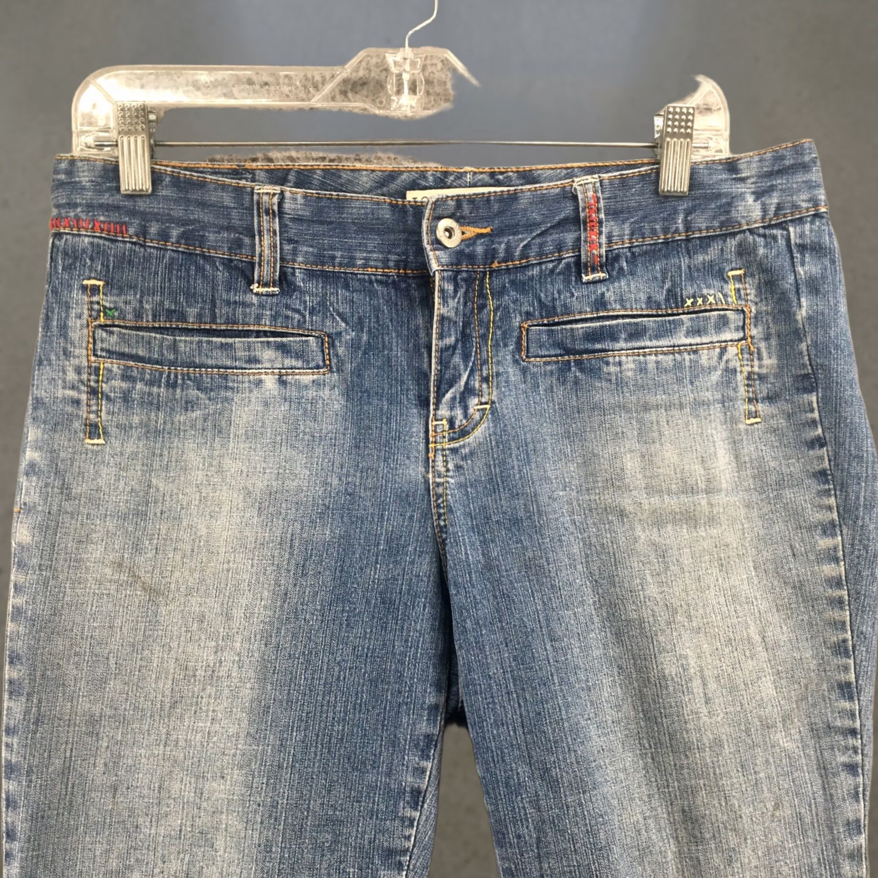 Tommy Hilfiger Tommy Hilfiger Skimmer Shorts Womens 8 Blue Denim Embroidered Zip Casual Slim Fit Shorts Womens Size 30" / US 8 / IT 44 - 1 Thumbnail