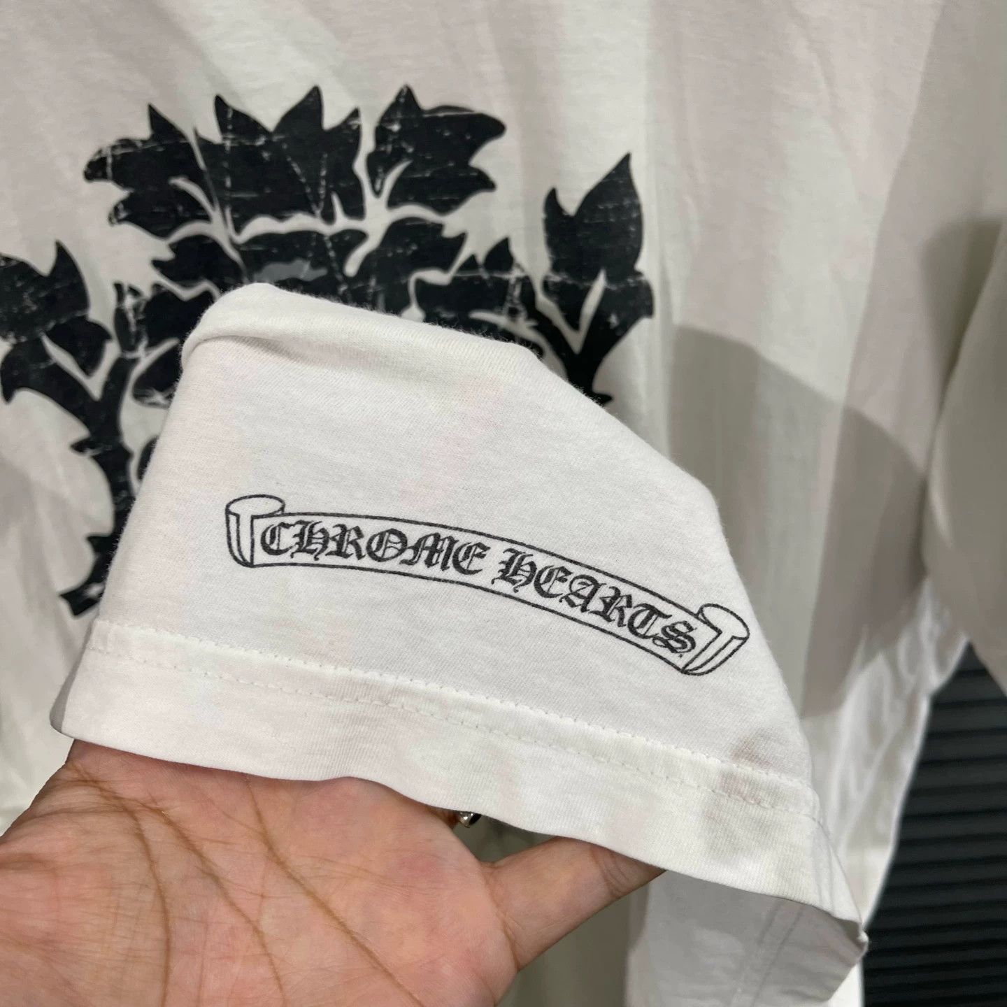Chrome Hearts Chrome Hearts White Vine Sword Print SS Tee XL 99 New Size US XL / EU 56 / 4 - 7 Thumbnail