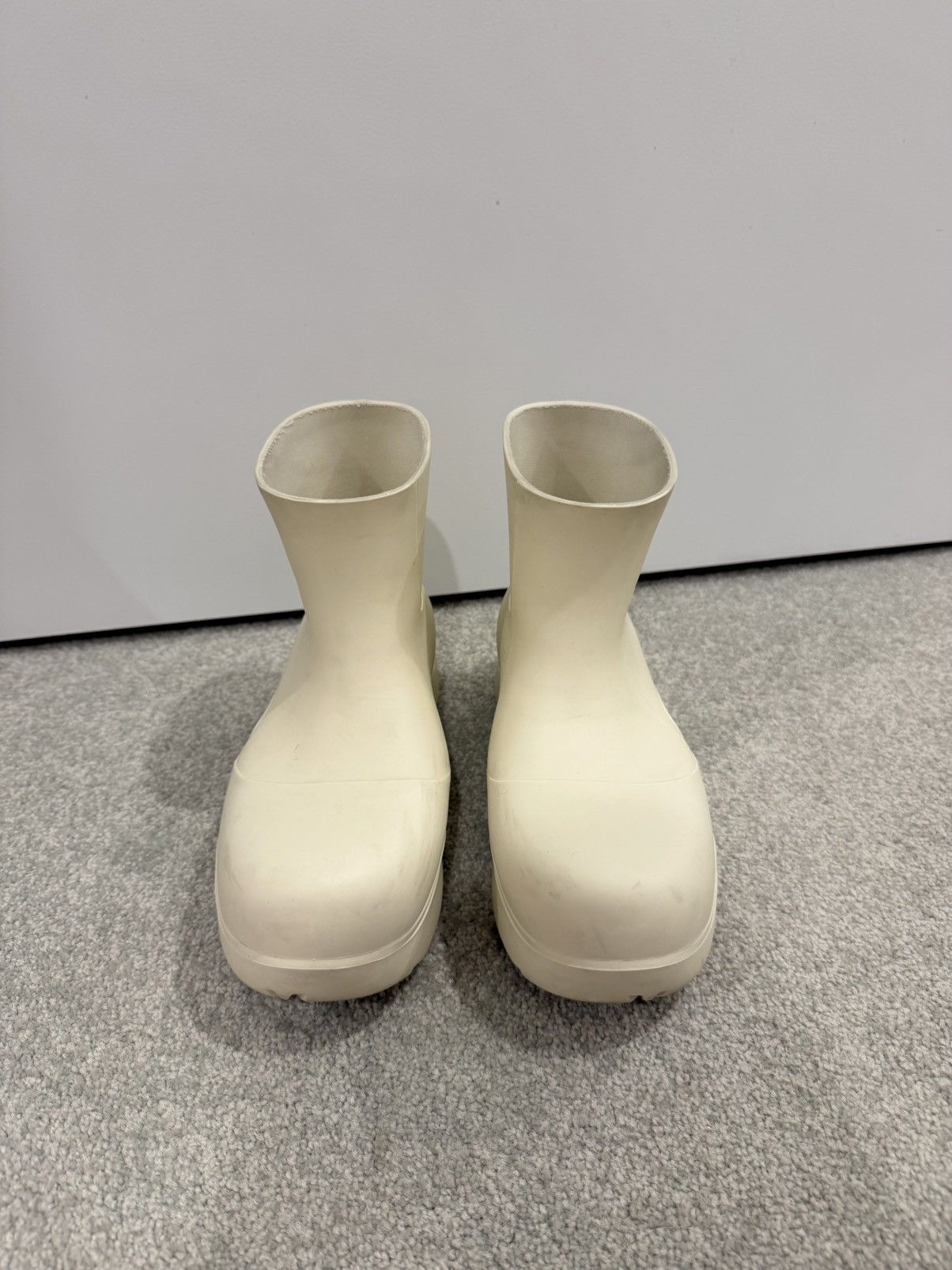 Bottega Veneta Bottega Veneta Puddle Rubber Ankle Rain Boots Size US 6 / IT 36 - 5 Thumbnail
