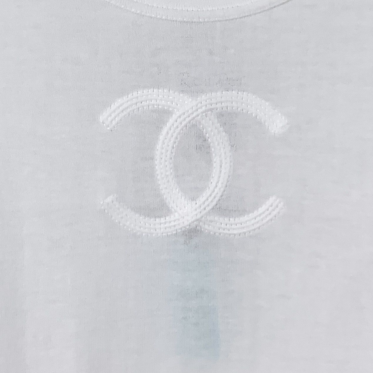 Chanel Chanel White Logo Embroidered Cotton T-Shirt Size S / US 4 / IT 40 - 4 Thumbnail