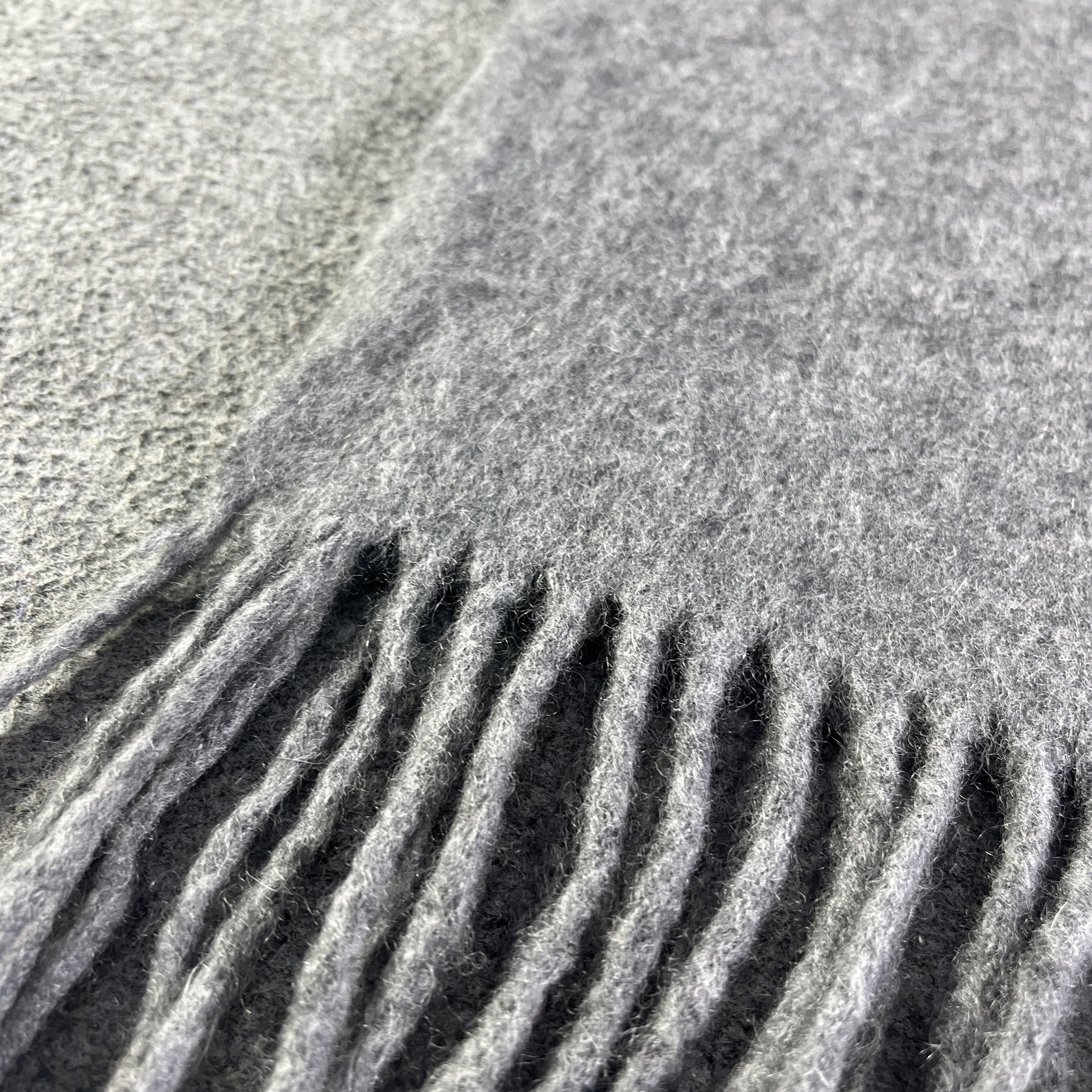 Johnstons Of Elgin Scarf / Muffler / Neckwear T1136