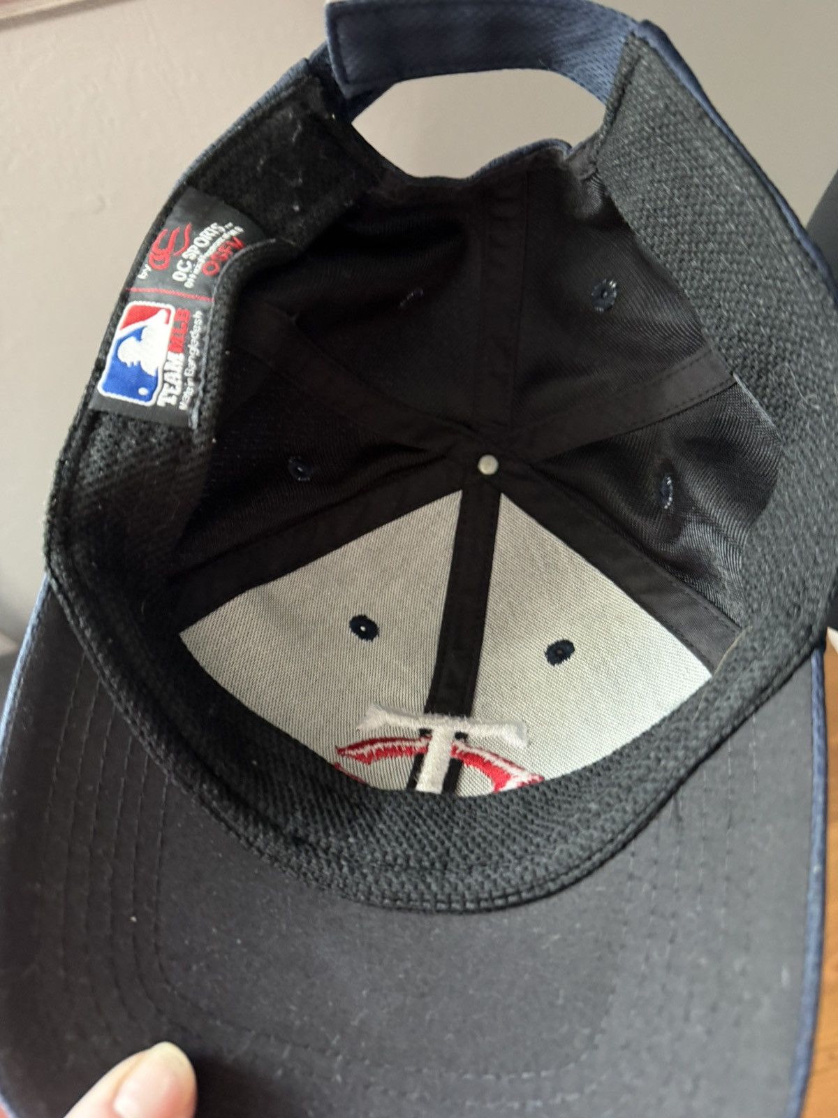 Other OC Sports MLB Minnesota Twins adjustable baseball cap. Size ONE SIZE - 6 Thumbnail