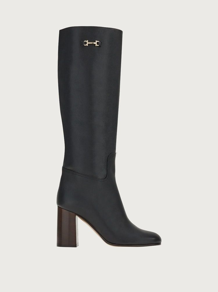 Salvatore Ferragamo o1y0426 Boots in Black Size US 8 / IT 38 - 1 Thumbnail