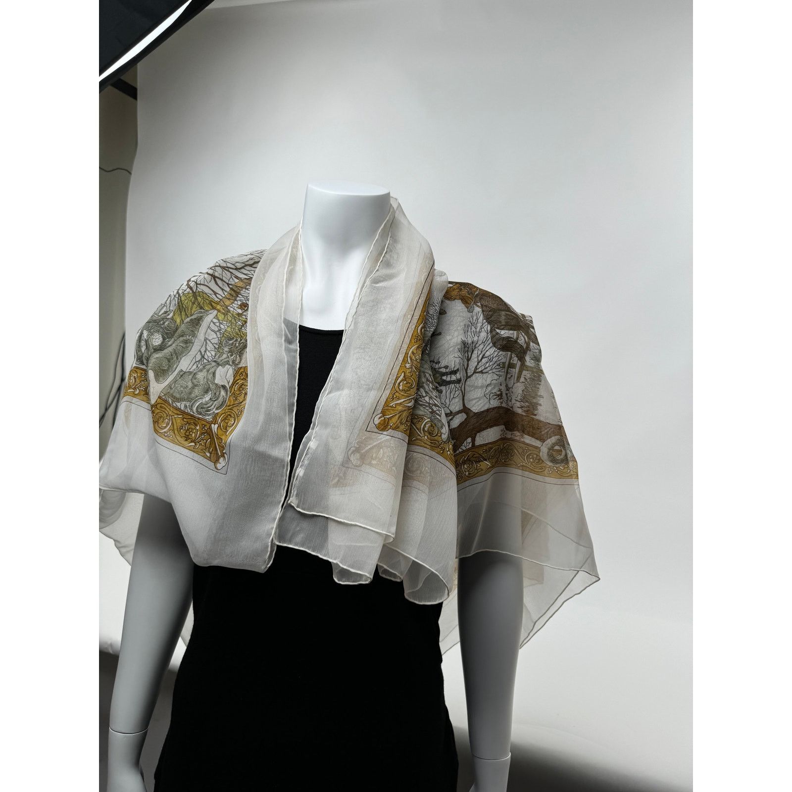 Hermes Hermes Rare Mirrored Image Hunt Scene Sheer Large Cape Shaw Size ONE SIZE - 5 Thumbnail