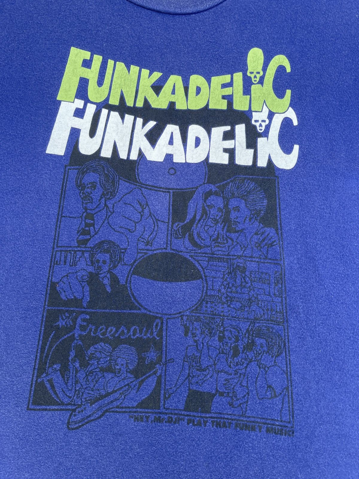 Band Tees Rare🔥Vintage Parliament Funkadelic Afro Bestie Boy Run Dmc Size US M / EU 48-50 / 2 - 1 Thumbnail