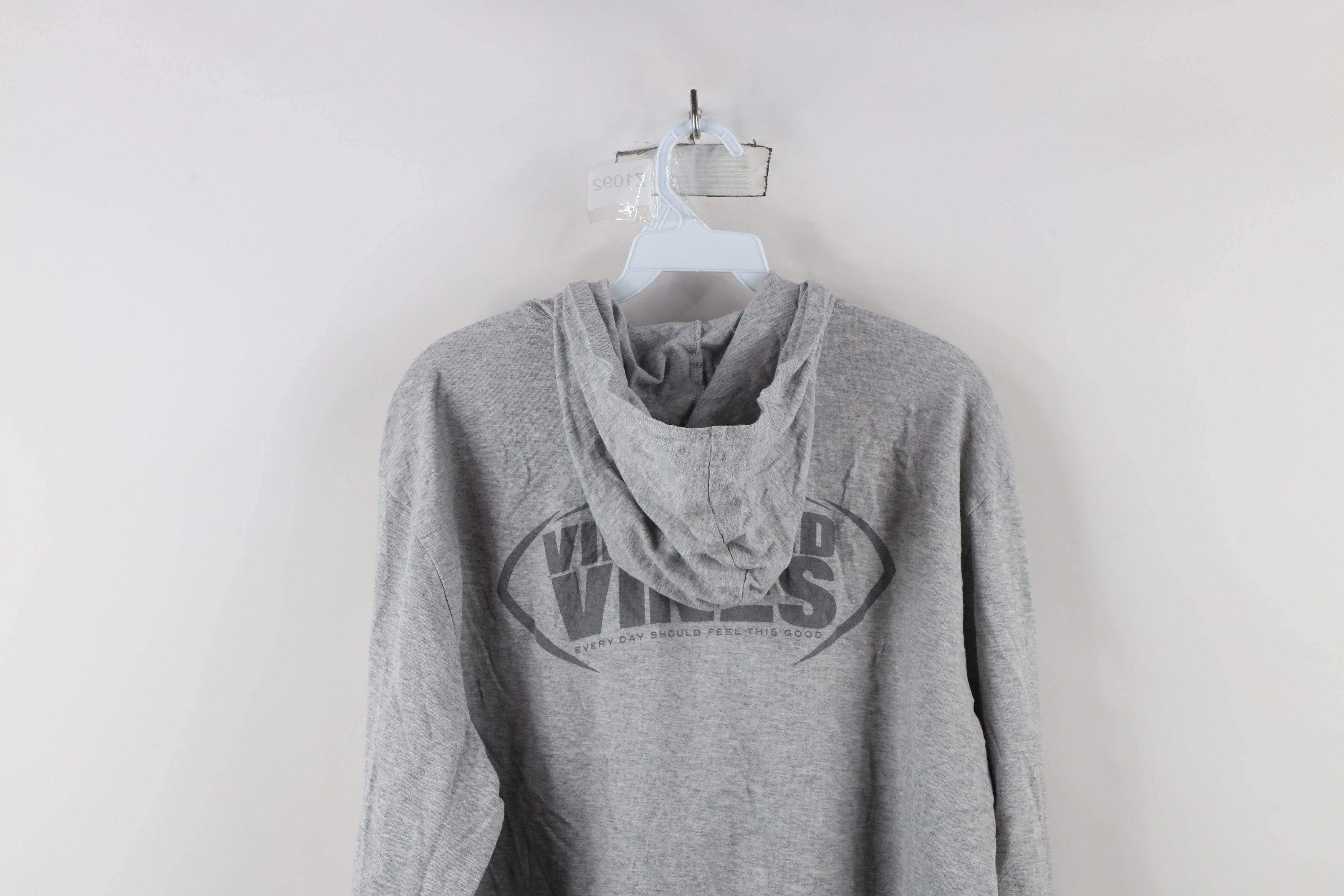Vineyard Vines × Vintage Vineyard Vines Football Long Sleeve Hooded T-Shirt Gray Size US L / EU 52-54 / 3 - 10 Thumbnail